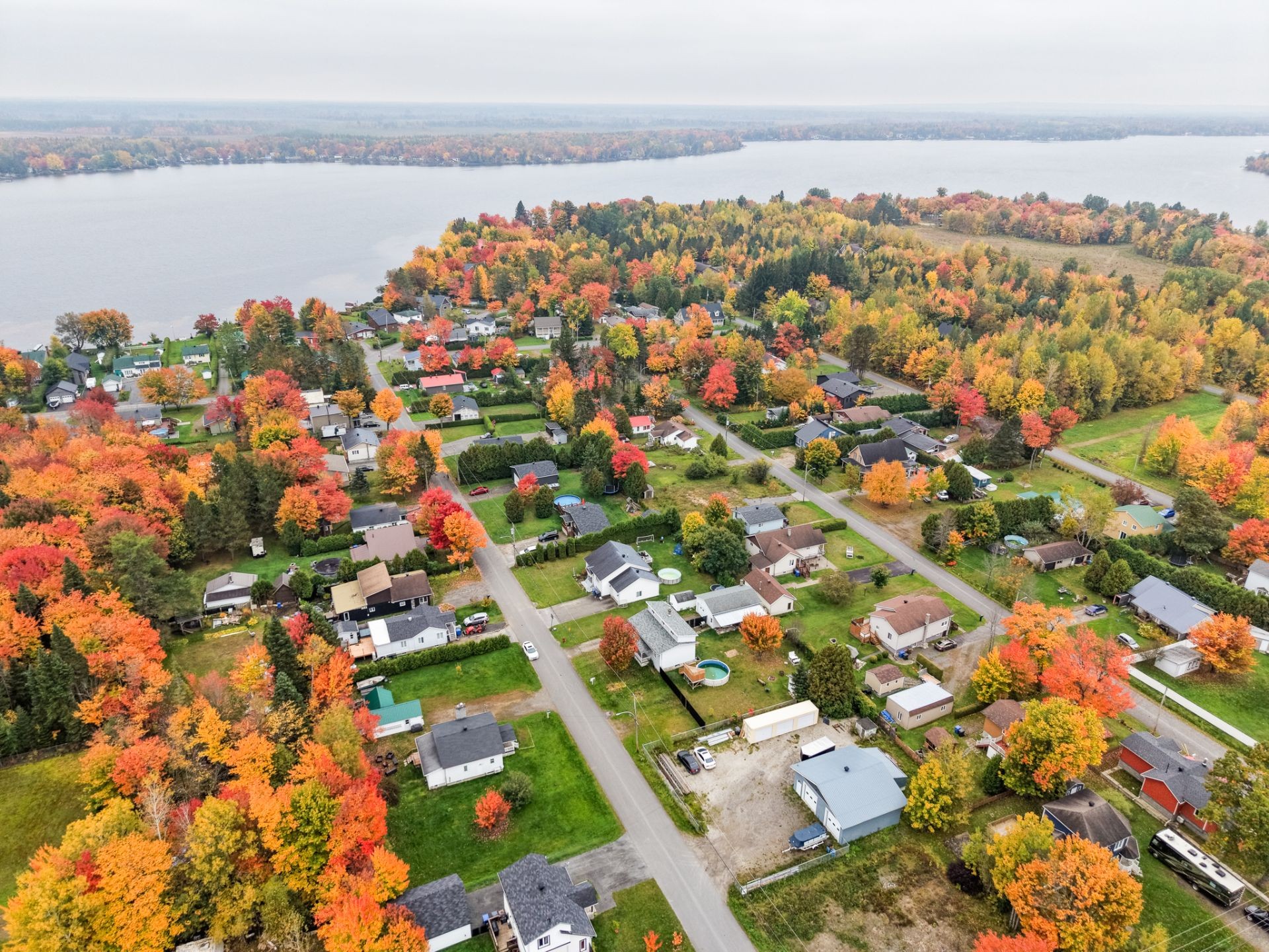 









421


Rue de l'Alouette

,
Shawinigan,




QC
G0X1L0

