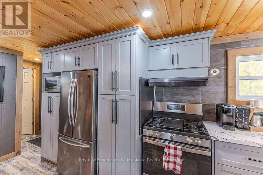 












245 MAIN STREET

,
Kearney,




Ontario
P0A1M0


