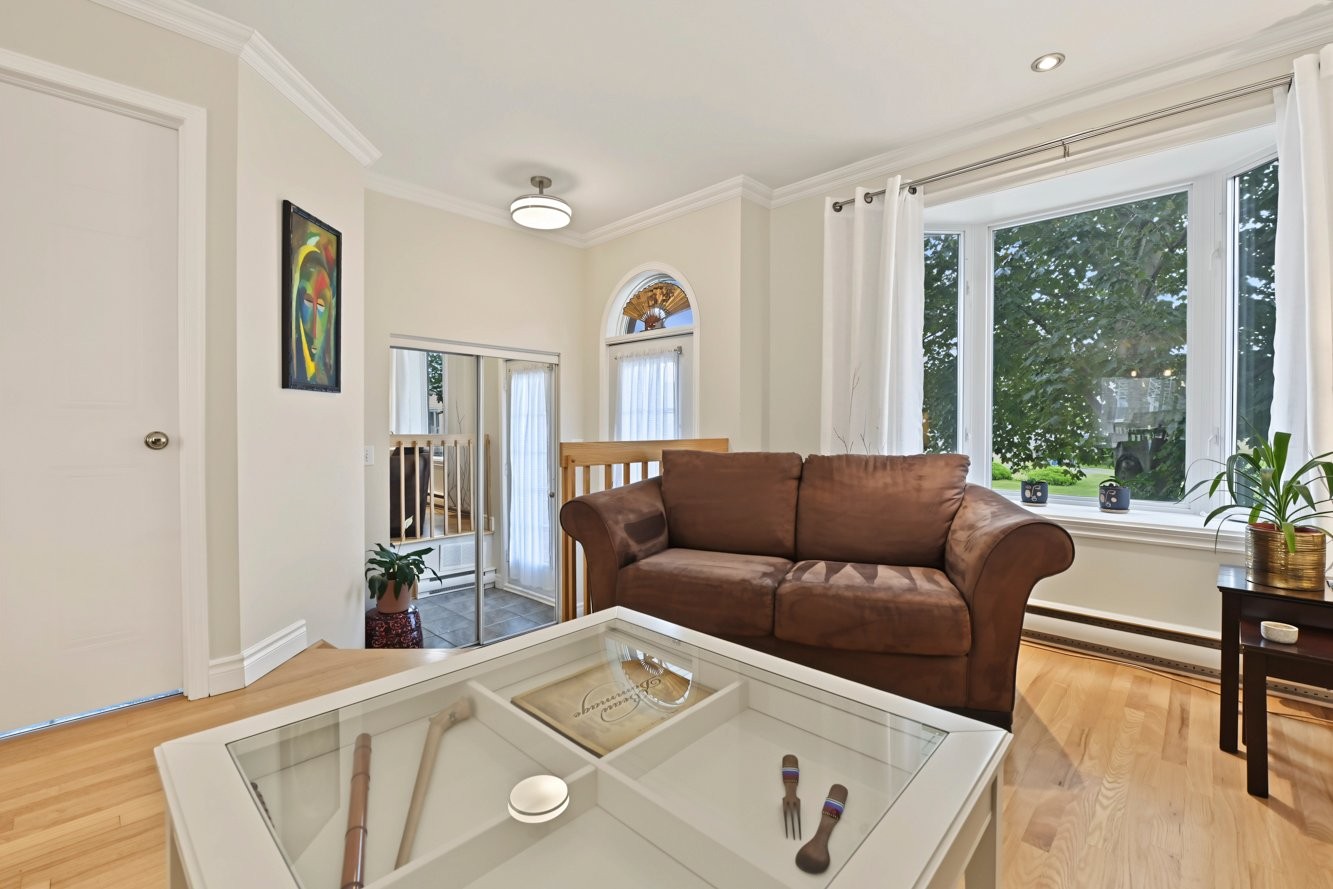 









457


Rue de la Tenure

,
Varennes,




QC
J3X2H6

