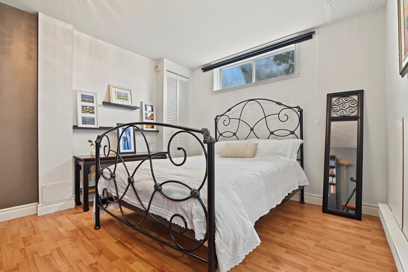 









457


Rue de la Tenure

,
Varennes,




QC
J3X2H6

