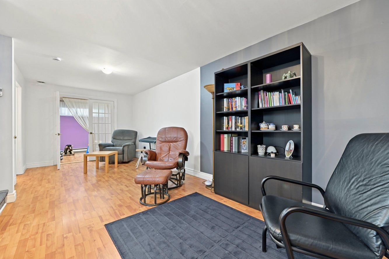 









457


Rue de la Tenure

,
Varennes,




QC
J3X2H6

