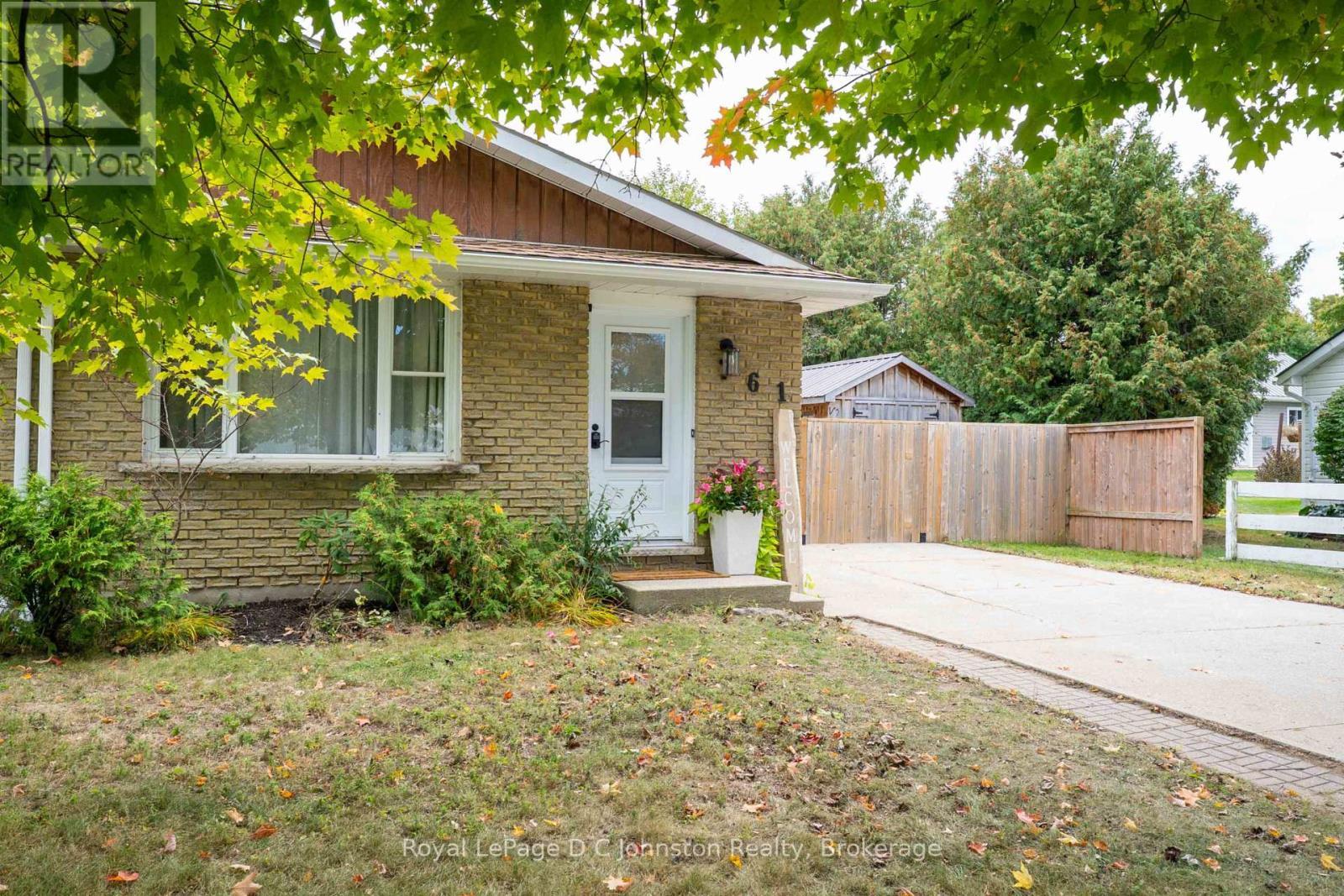 












761 ARLINGTON STREET

,
Saugeen Shores,




Ontario
N0H2C4

