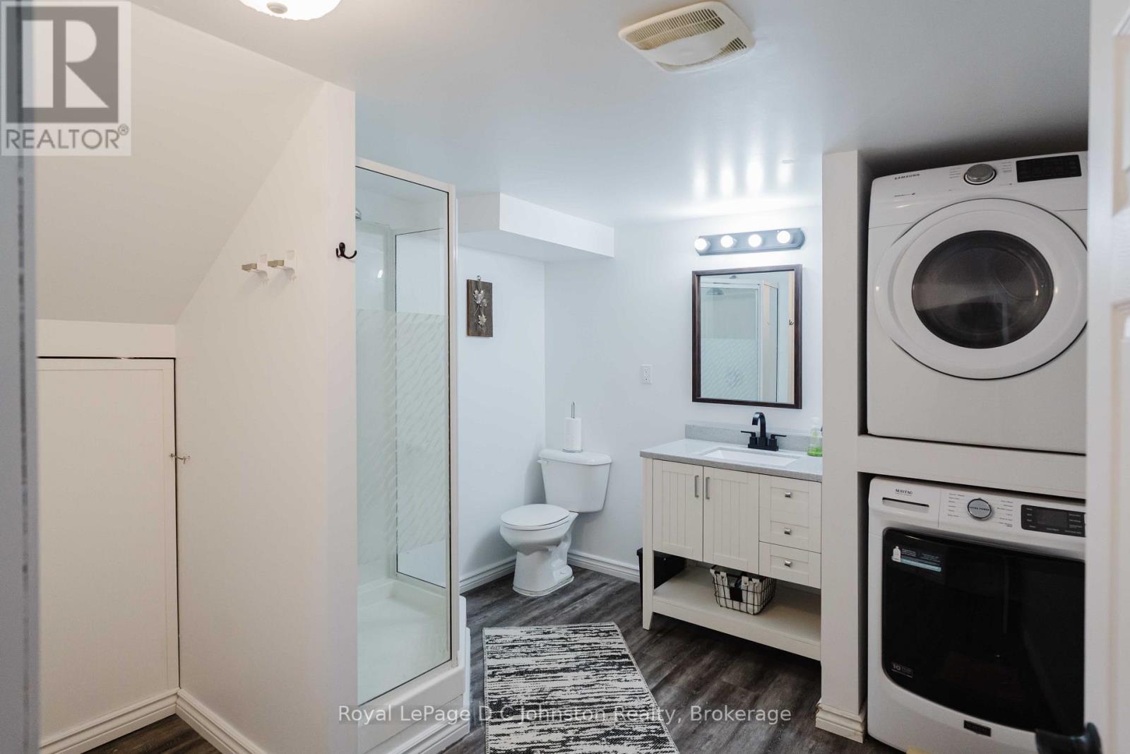 












761 ARLINGTON STREET

,
Saugeen Shores,




Ontario
N0H2C4

