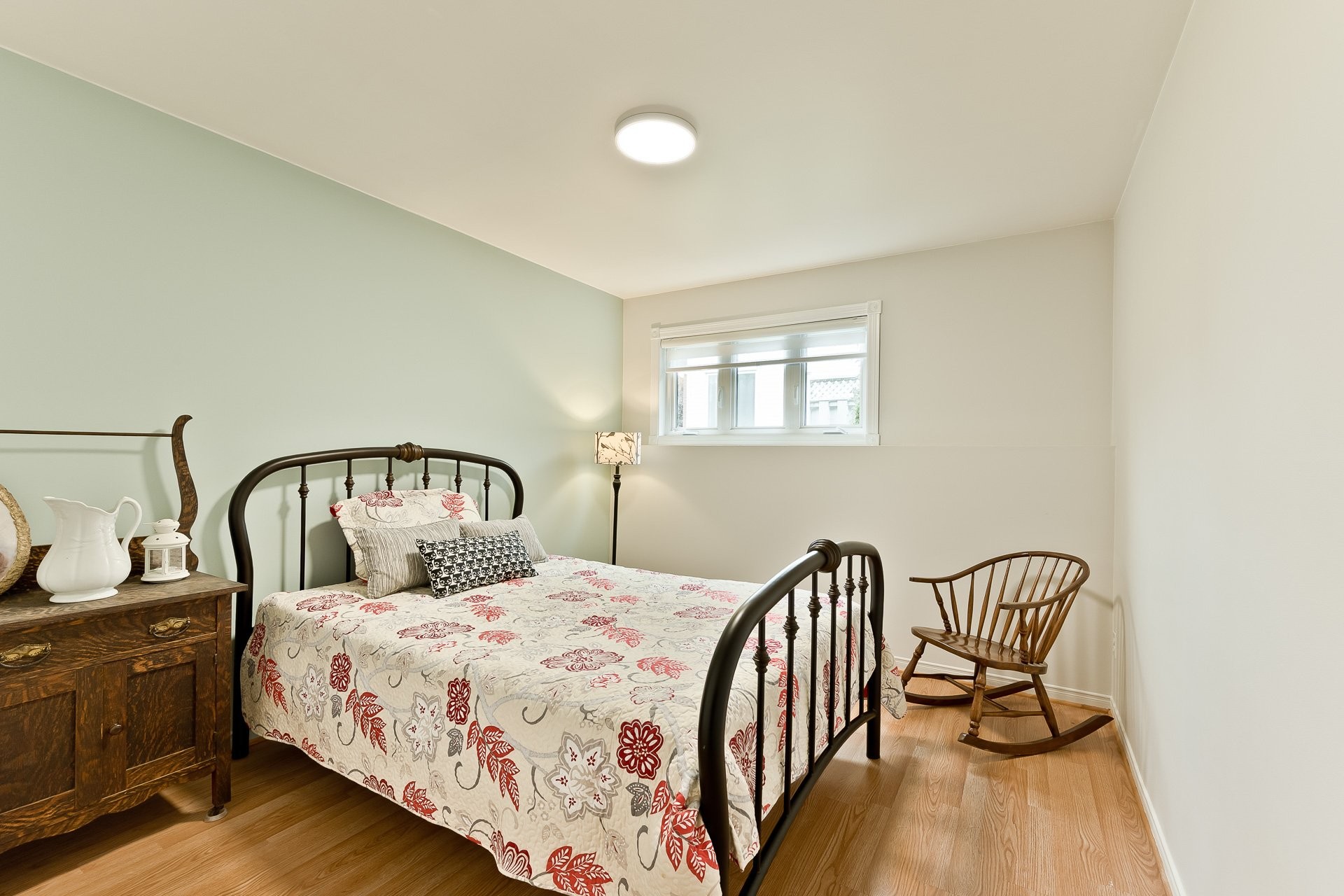 









1850


Rue de Châteaumont

,
Sherbrooke (Fleurimont),




QC
J1G5C4

