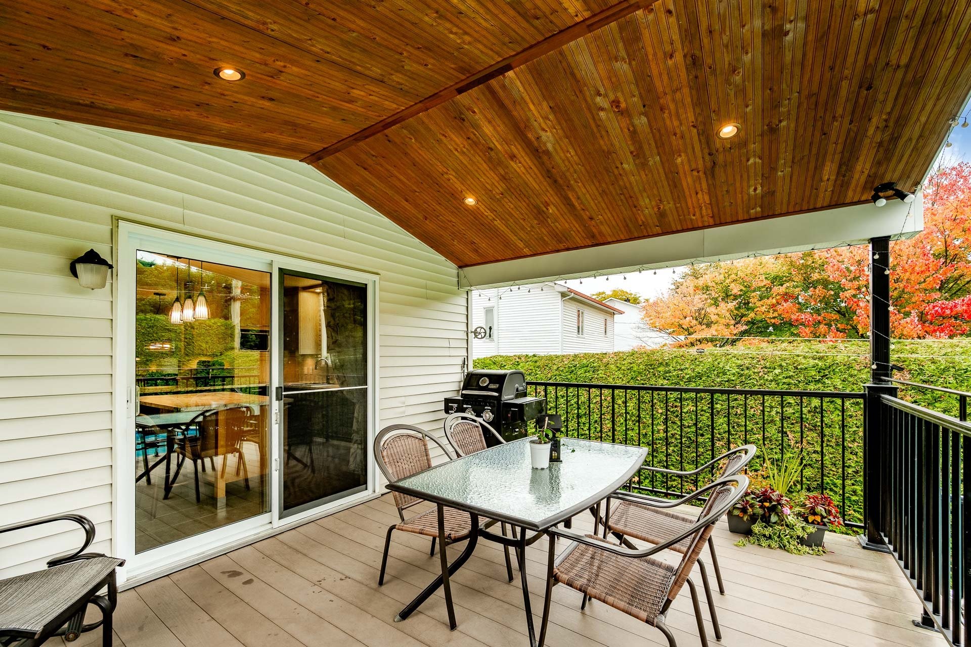 









1850


Rue de Châteaumont

,
Sherbrooke (Fleurimont),




QC
J1G5C4

