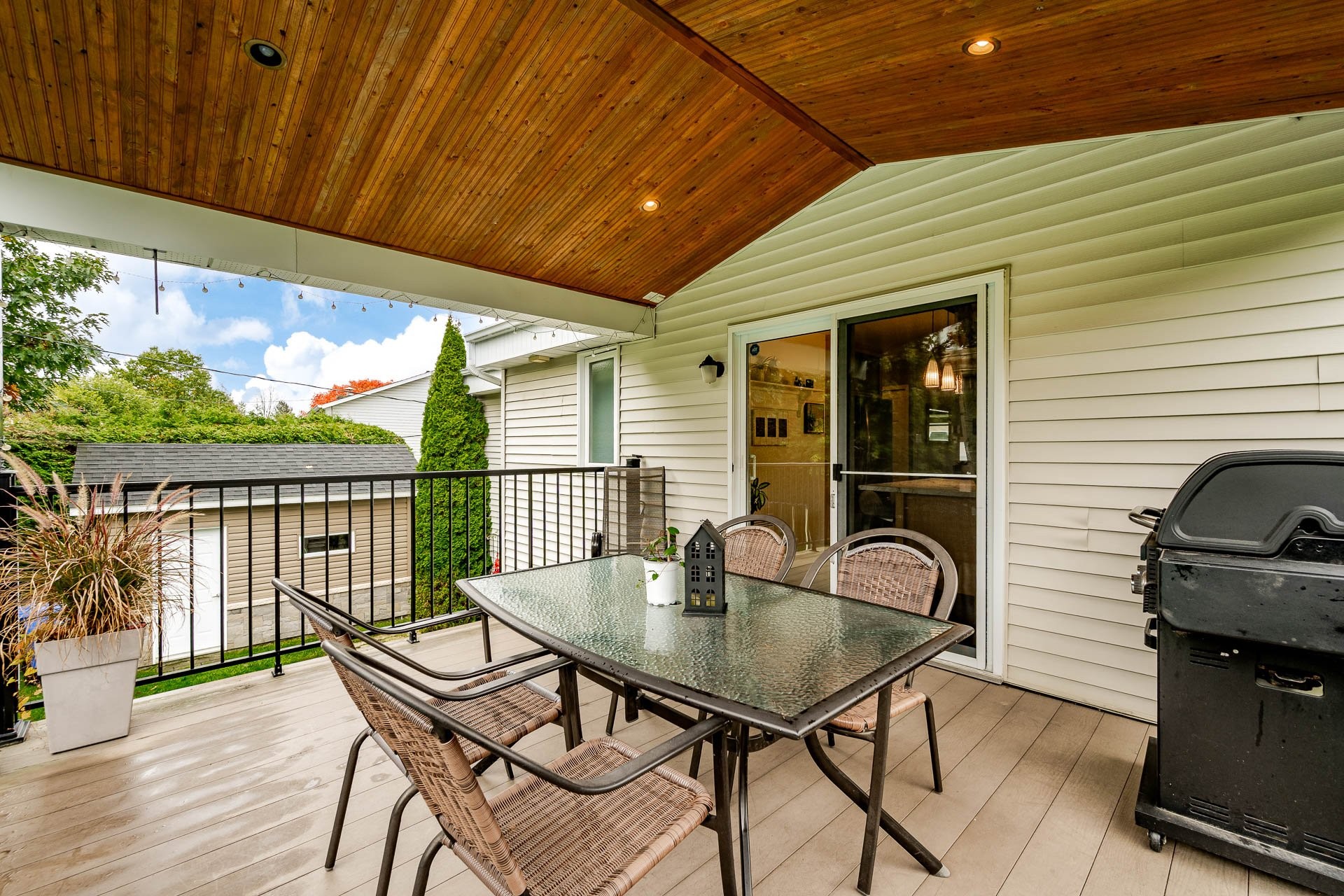 









1850


Rue de Châteaumont

,
Sherbrooke (Fleurimont),




QC
J1G5C4

