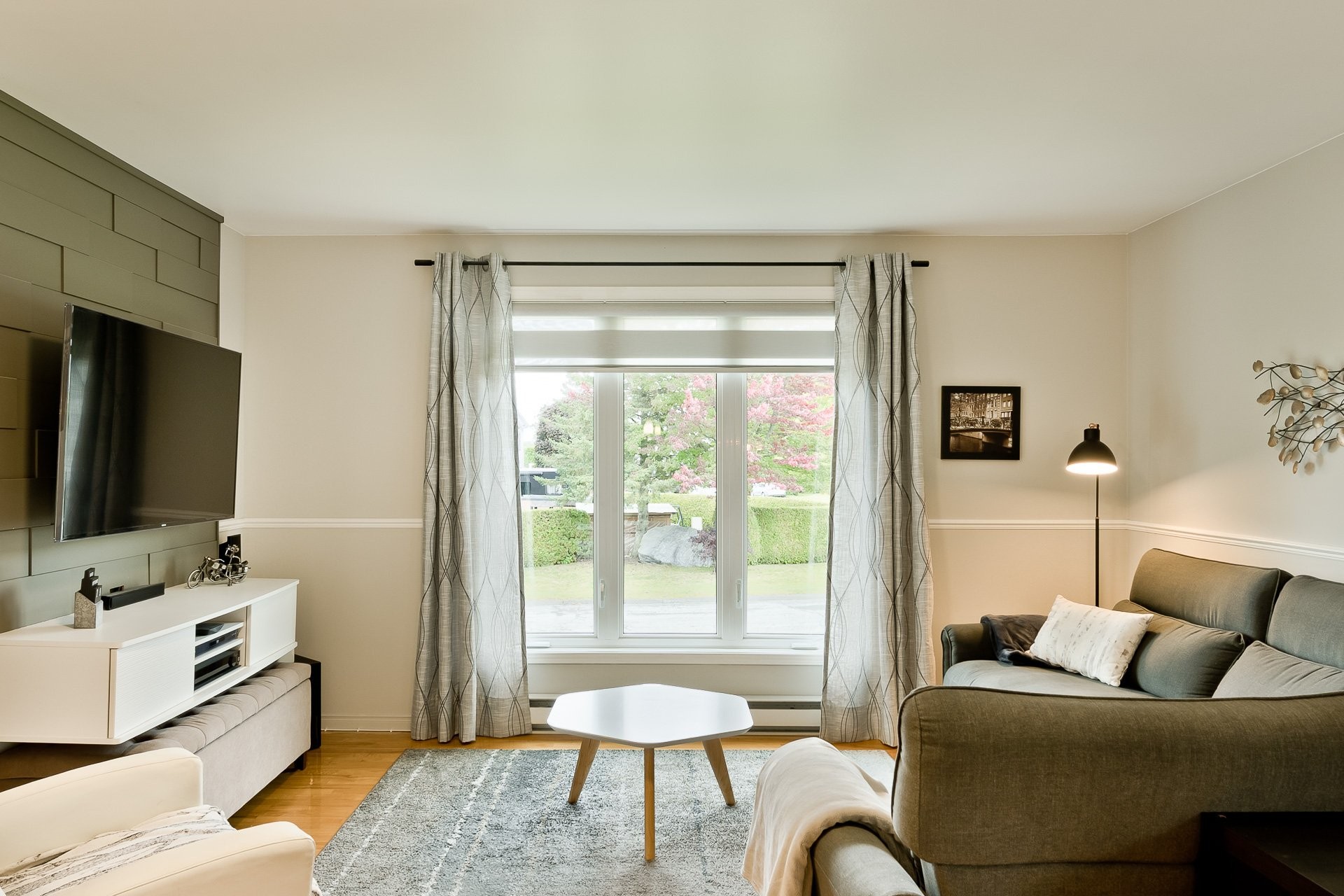 









1850


Rue de Châteaumont

,
Sherbrooke (Fleurimont),




QC
J1G5C4

