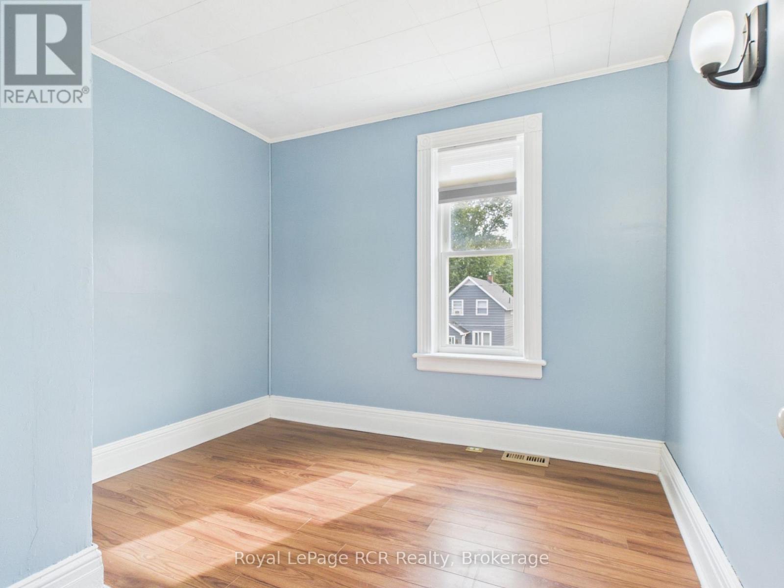 












494 16TH STREET W

,
Owen Sound,




Ontario
N4K4A4

