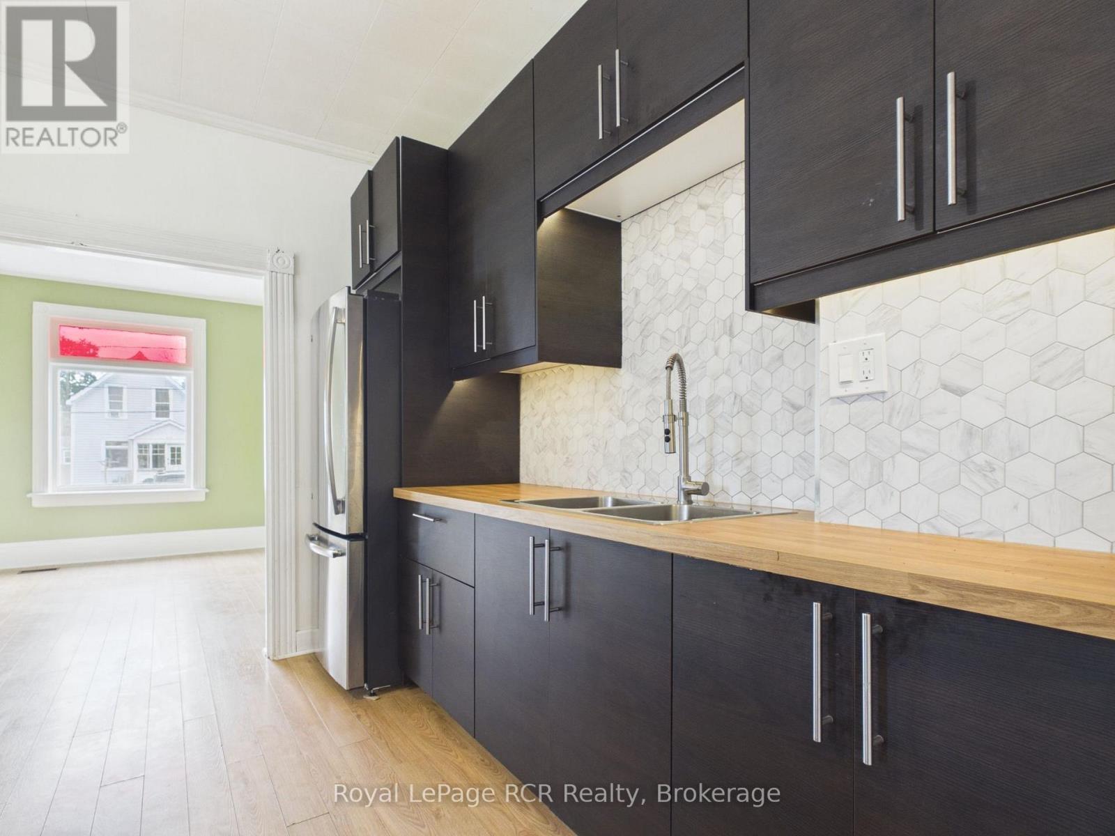 












494 16TH STREET W

,
Owen Sound,




Ontario
N4K4A4

