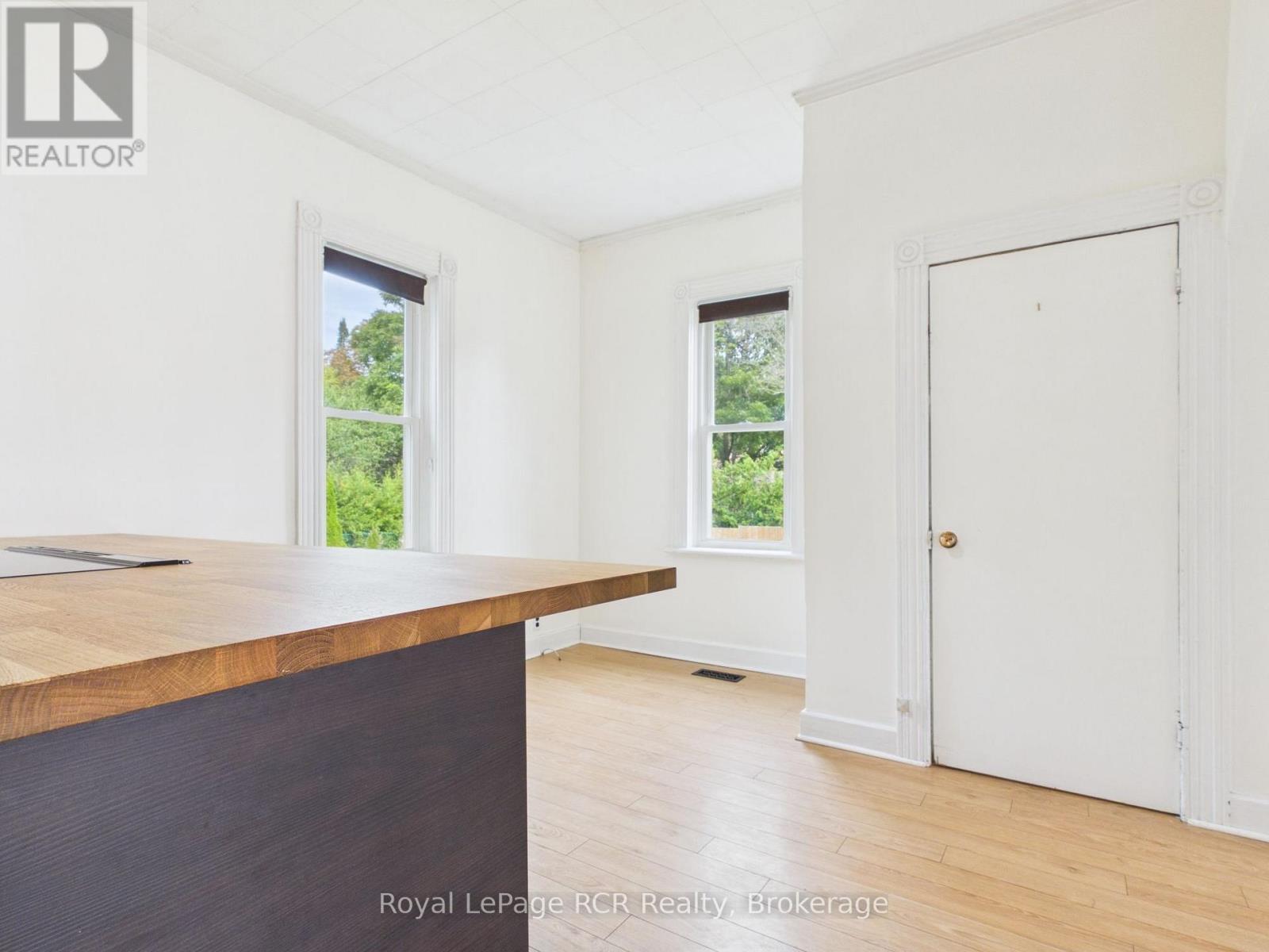 












494 16TH STREET W

,
Owen Sound,




Ontario
N4K4A4

