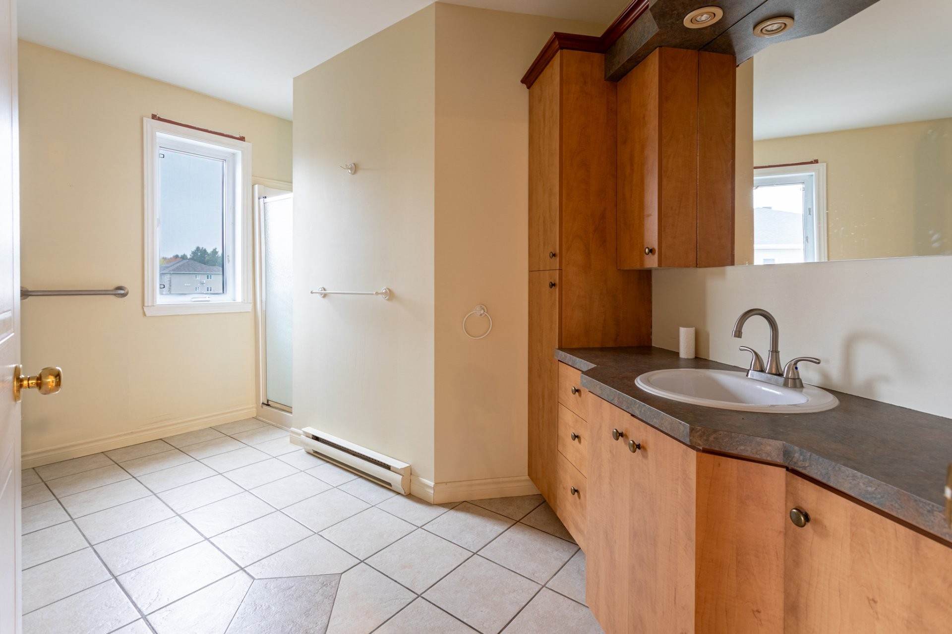 









1861


Rue Pruneau

,
Saint-Maurice,




QC
G0X2X0

