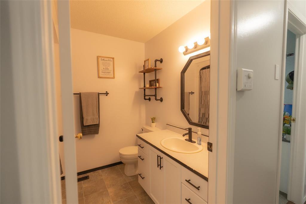 












97083 164W Road

,
St Lazare,




Manitoba
R0J1Y0

