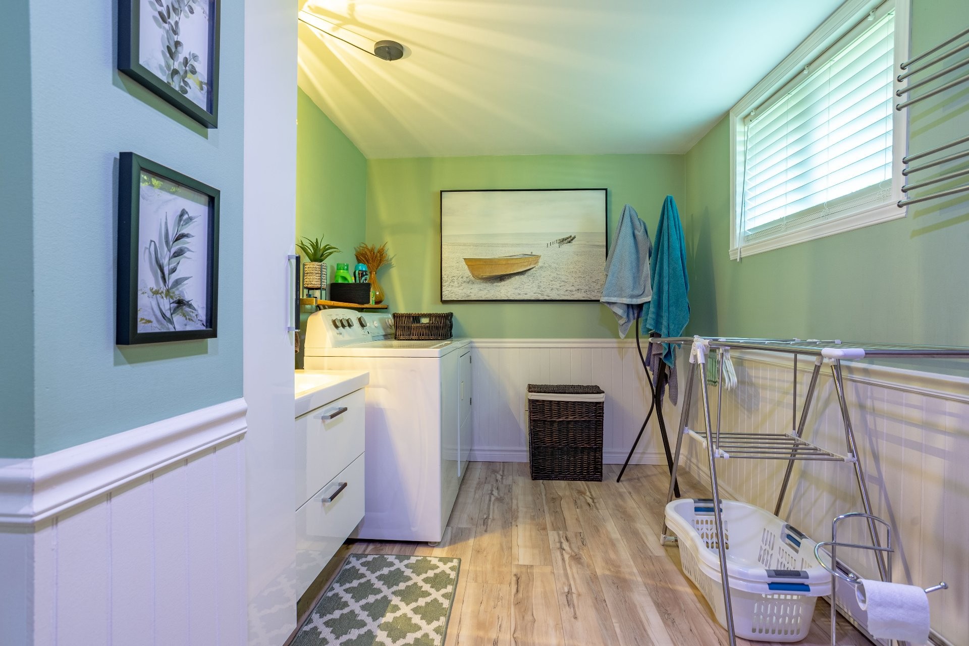 









1155


Rue Daigle

,
Trois-Rivières,




QC
G8V2L7


