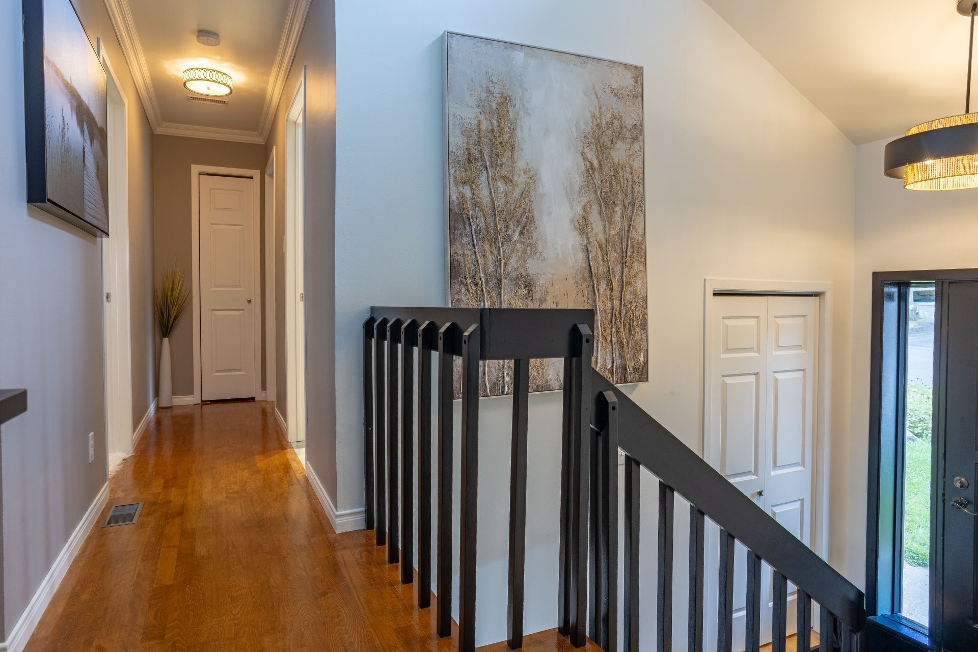 









1155


Rue Daigle

,
Trois-Rivières,




QC
G8V2L7

