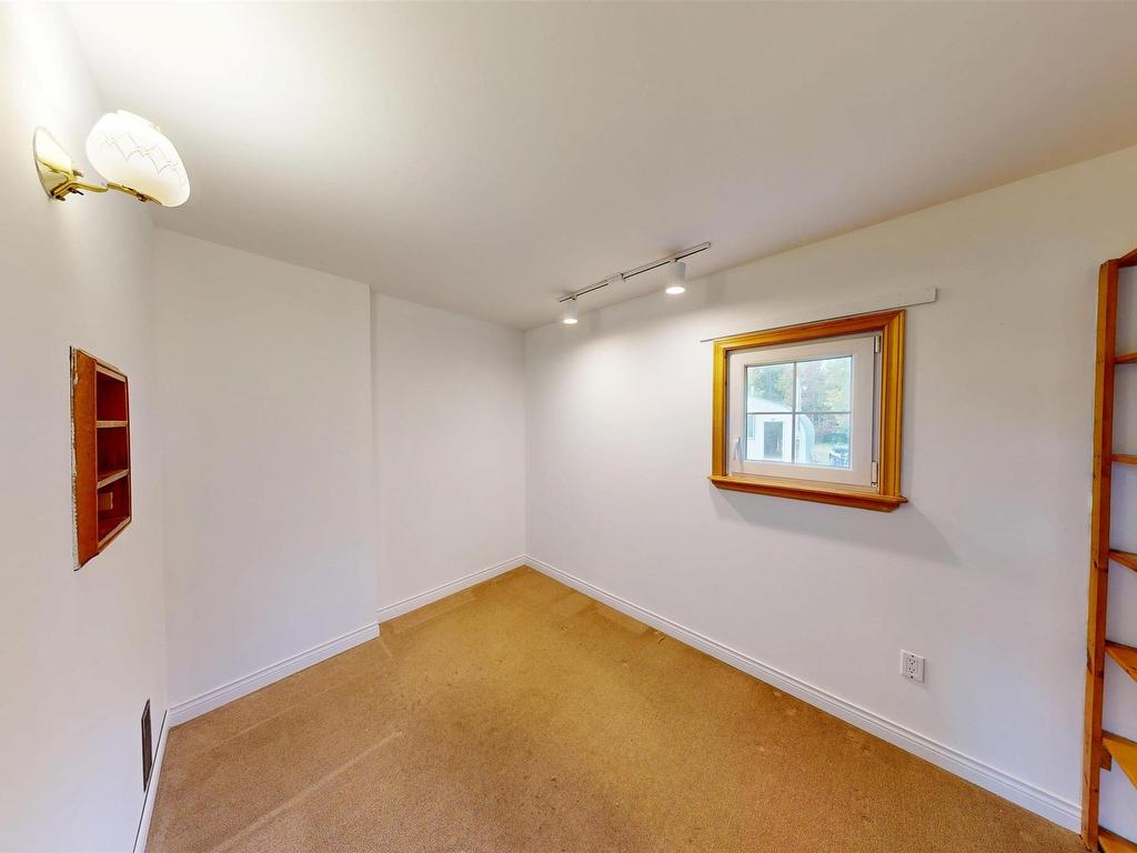 












2209 Lingan Road Road

,
Lingan,




NS
B1H 5J3


