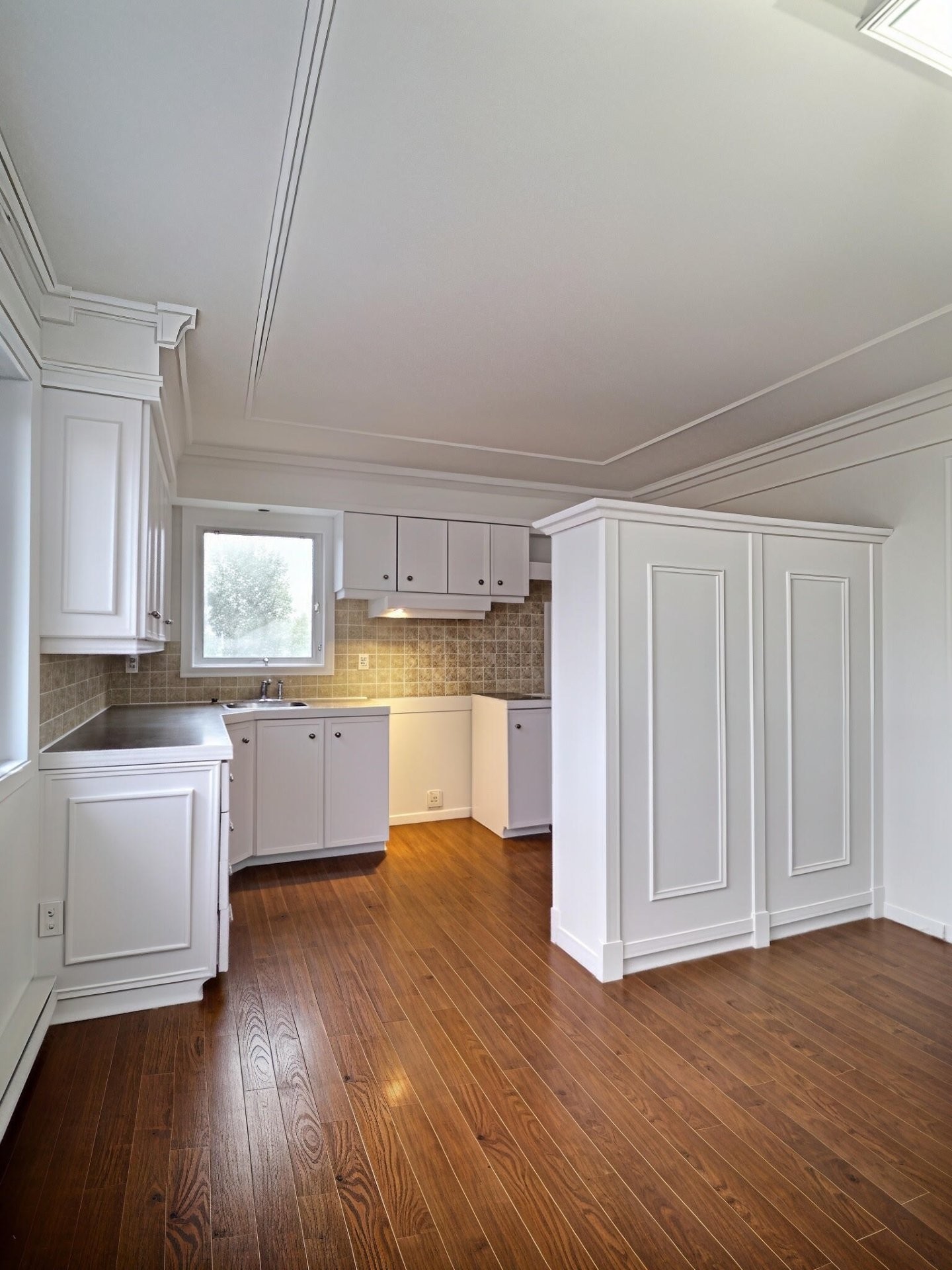 









531


21e Avenue

,
Shawinigan,




QC
G9T1B3

