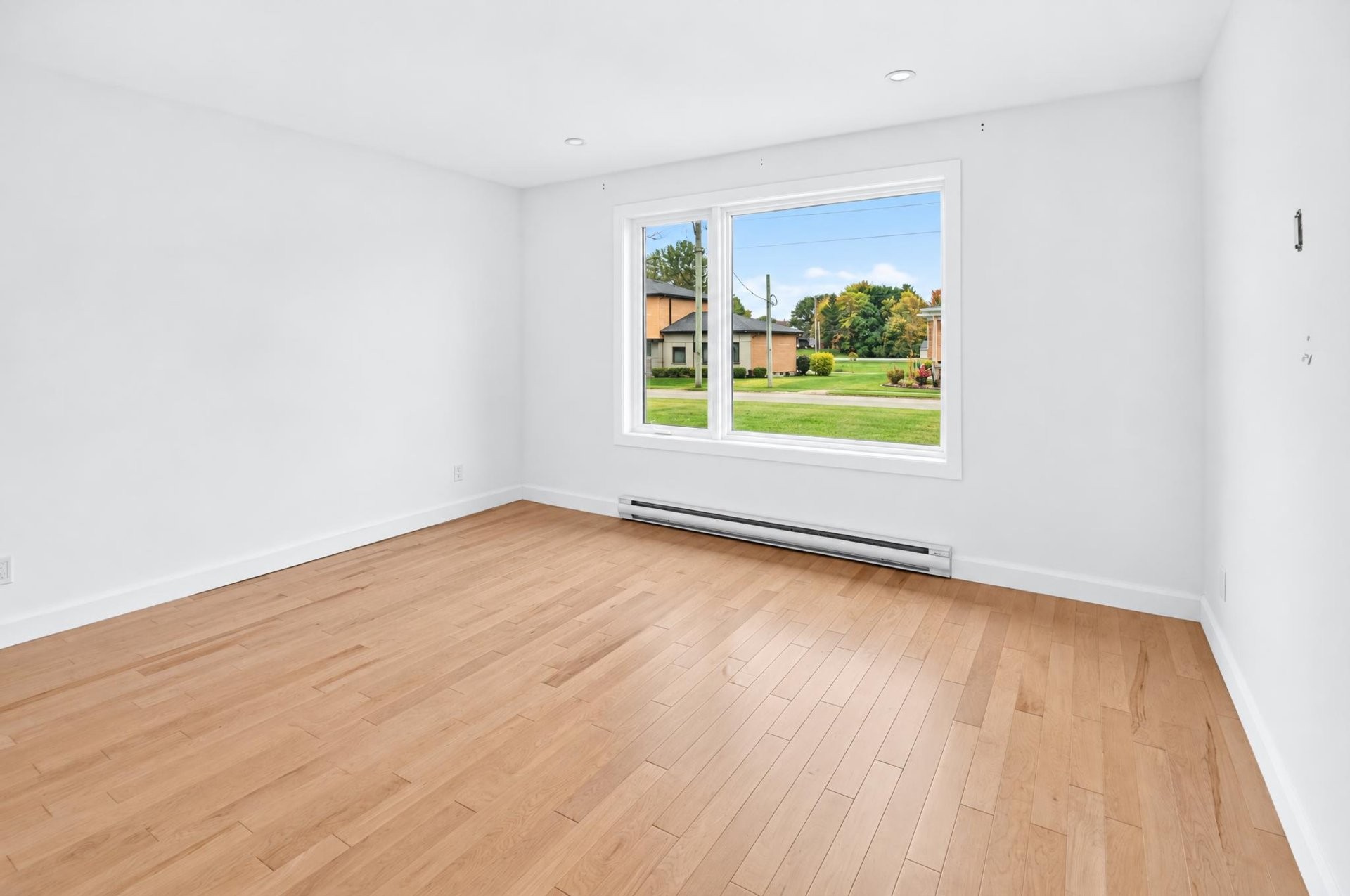 









70


Rue Massicotte

,
Champlain,




QC
G0X1C0

