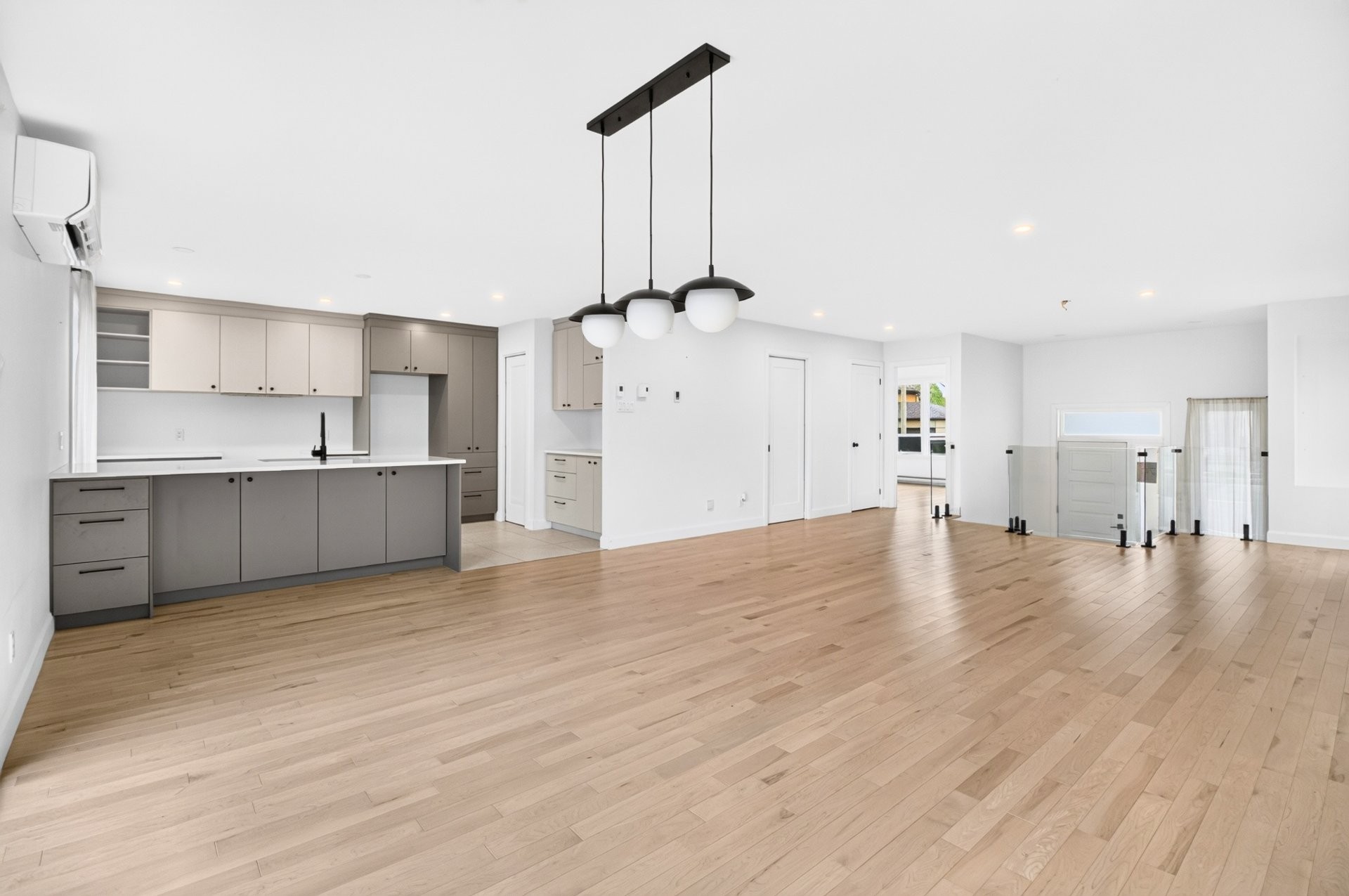 









70


Rue Massicotte

,
Champlain,




QC
G0X1C0

