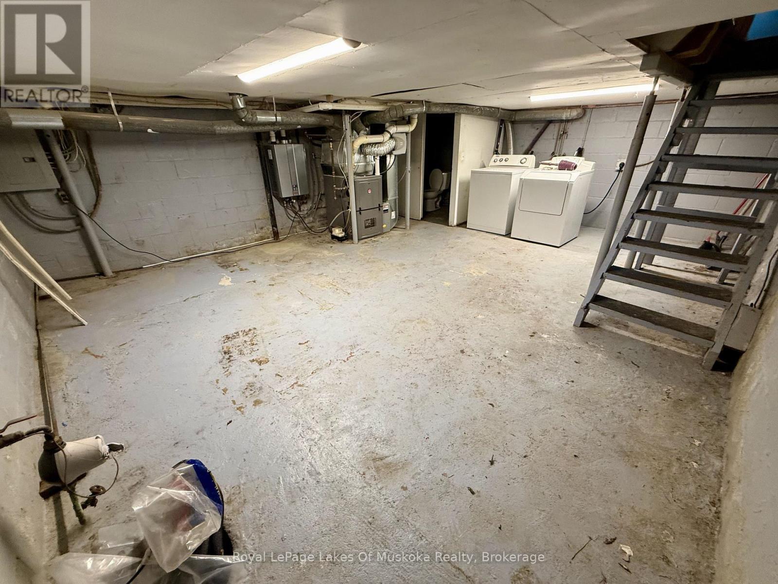 












104 ONTARIO STREET

,
Burk's Falls,




Ontario
P0A1C0

