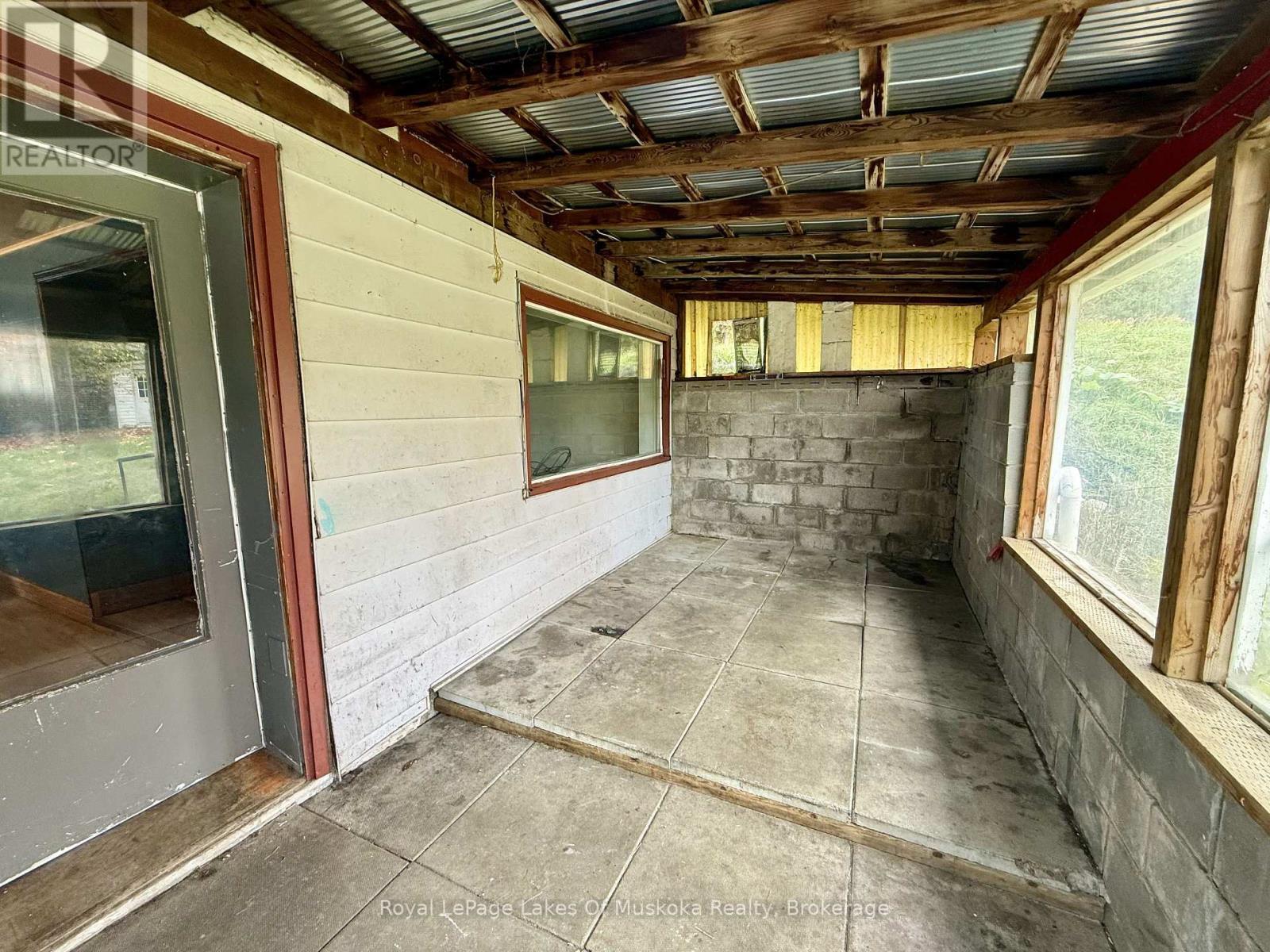












104 ONTARIO STREET

,
Burk's Falls,




Ontario
P0A1C0


