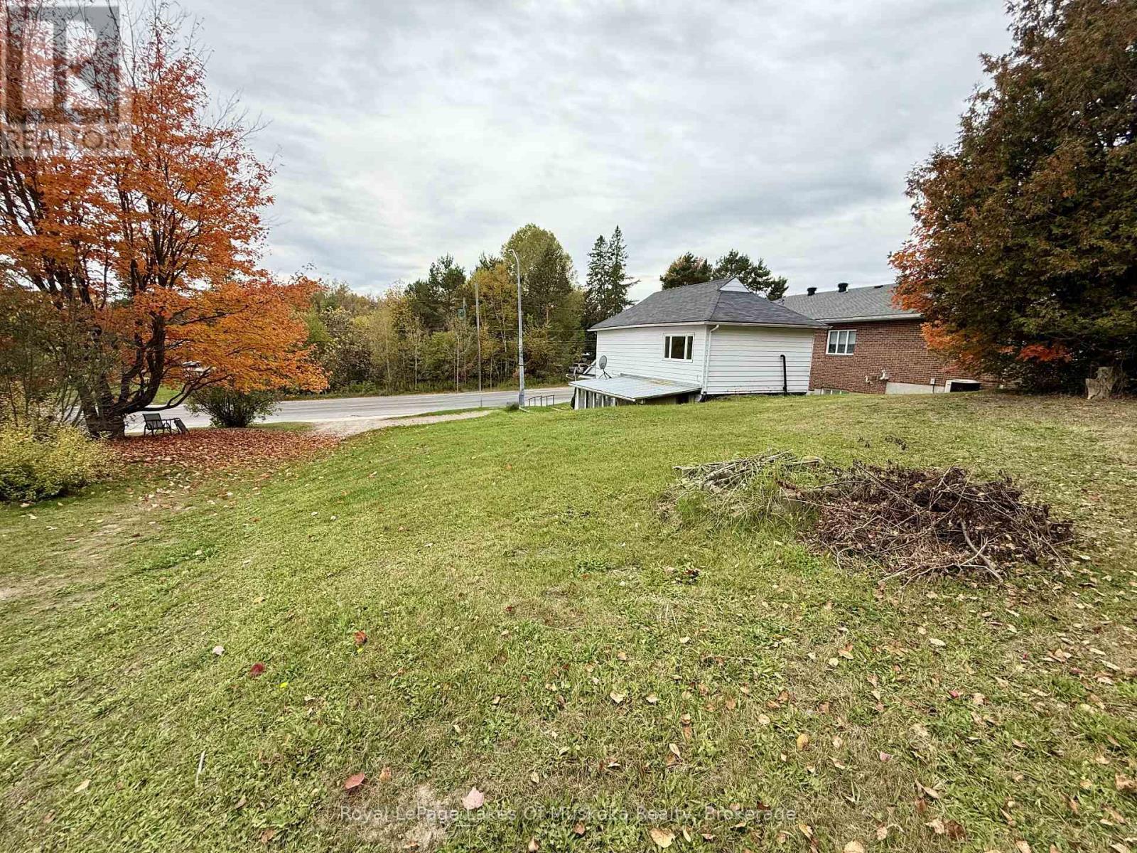 












104 ONTARIO STREET

,
Burk's Falls,




Ontario
P0A1C0

