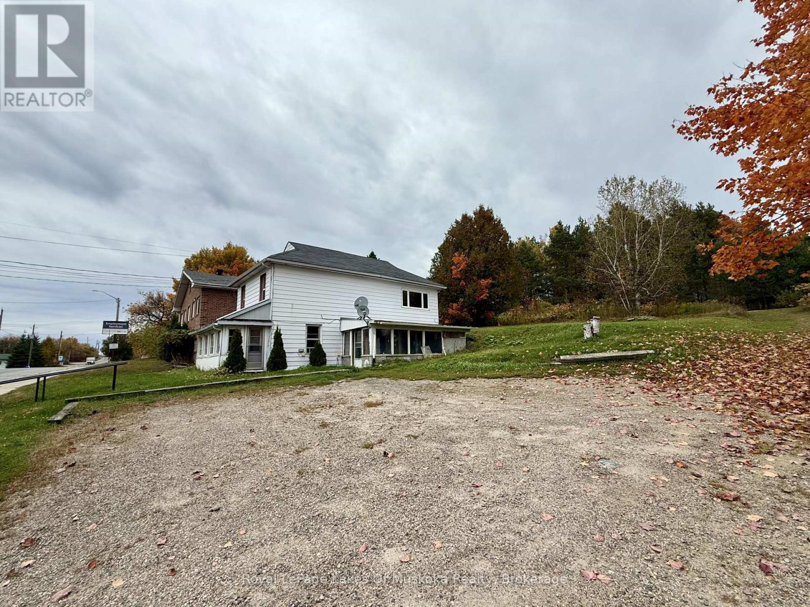 












104 ONTARIO STREET

,
Burk's Falls,




Ontario
P0A1C0

