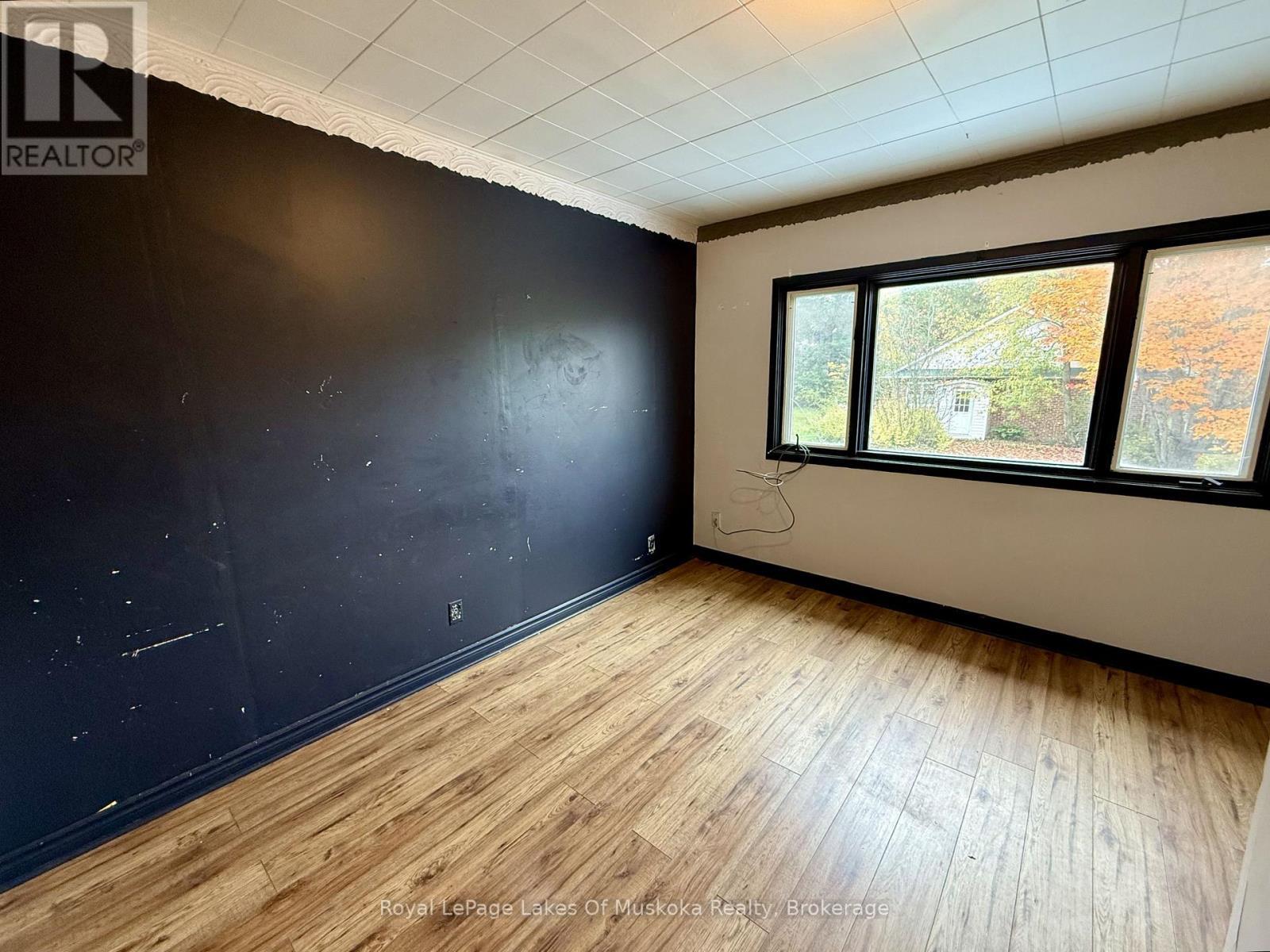 












104 ONTARIO STREET

,
Burk's Falls,




Ontario
P0A1C0


