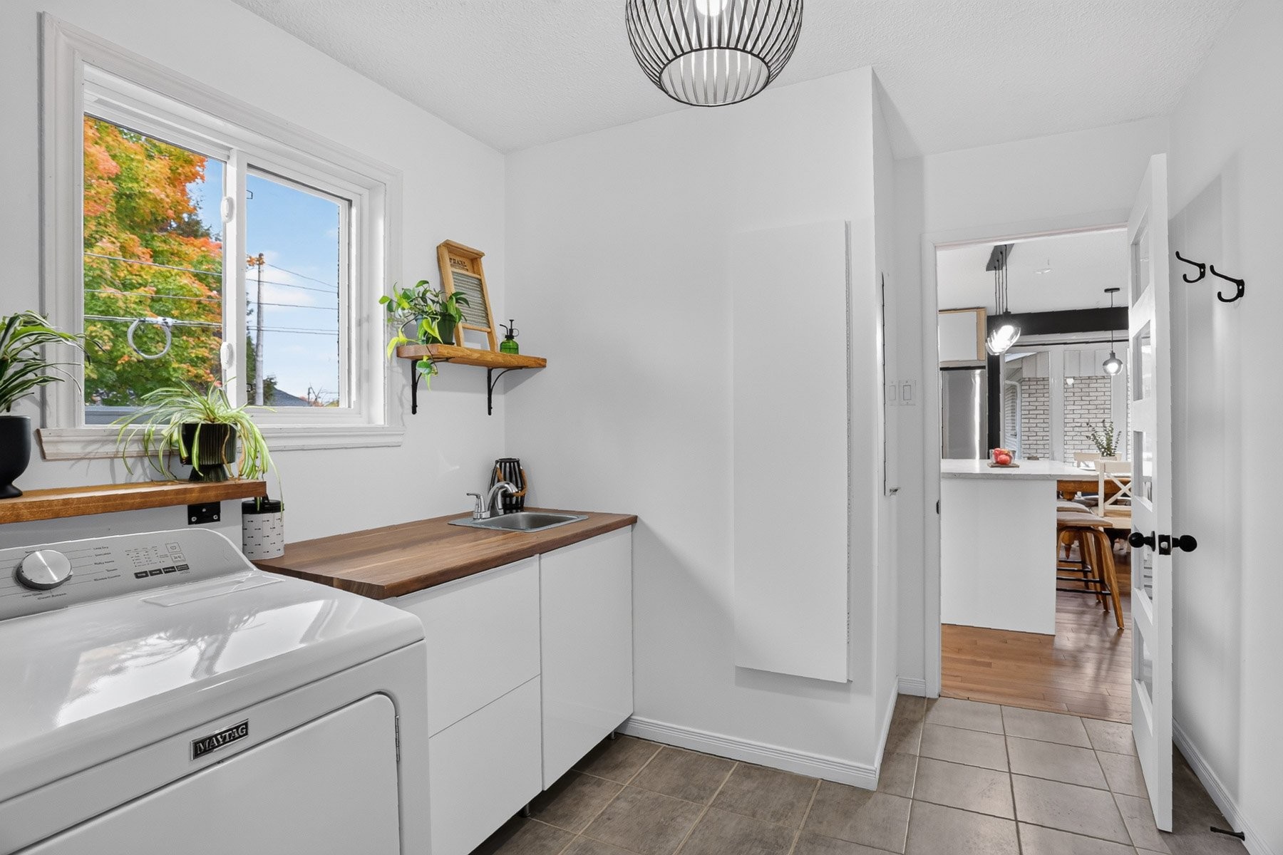 









3422


Av. Ste-Marthe

,
Shawinigan,




QC
G9N4Z3

