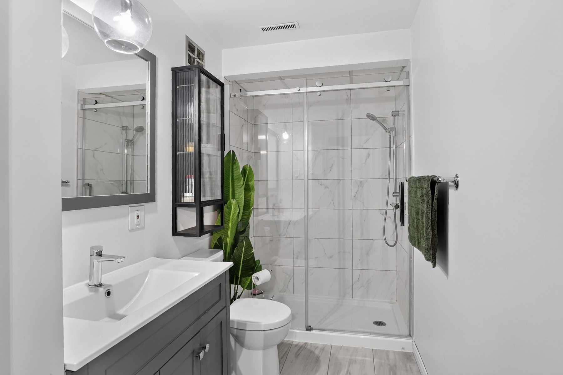 









3422


Av. Ste-Marthe

,
Shawinigan,




QC
G9N4Z3

