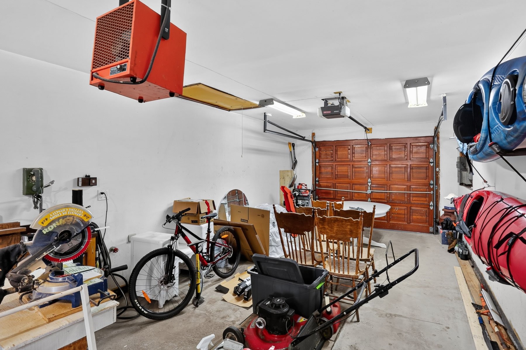









3422


Av. Ste-Marthe

,
Shawinigan,




QC
G9N4Z3

