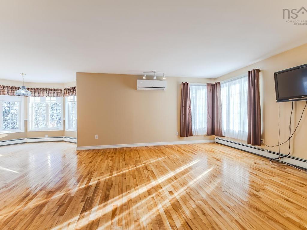 












40 Silverwood Dr.

,
Valley,




NS
B2N 6Y6

