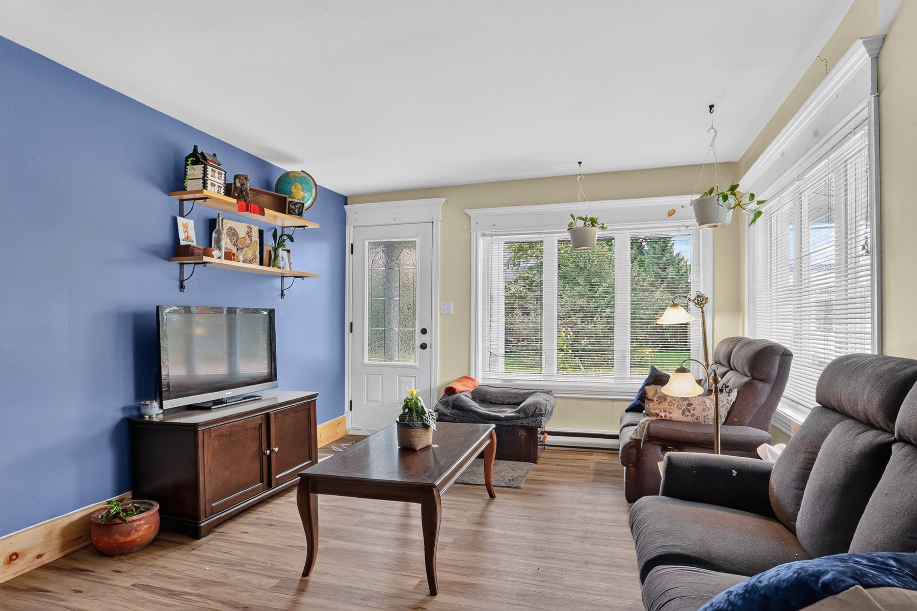 









5121

 - 5125


Ch. des Pionniers

,
Shawinigan,




QC
G9T3N5

