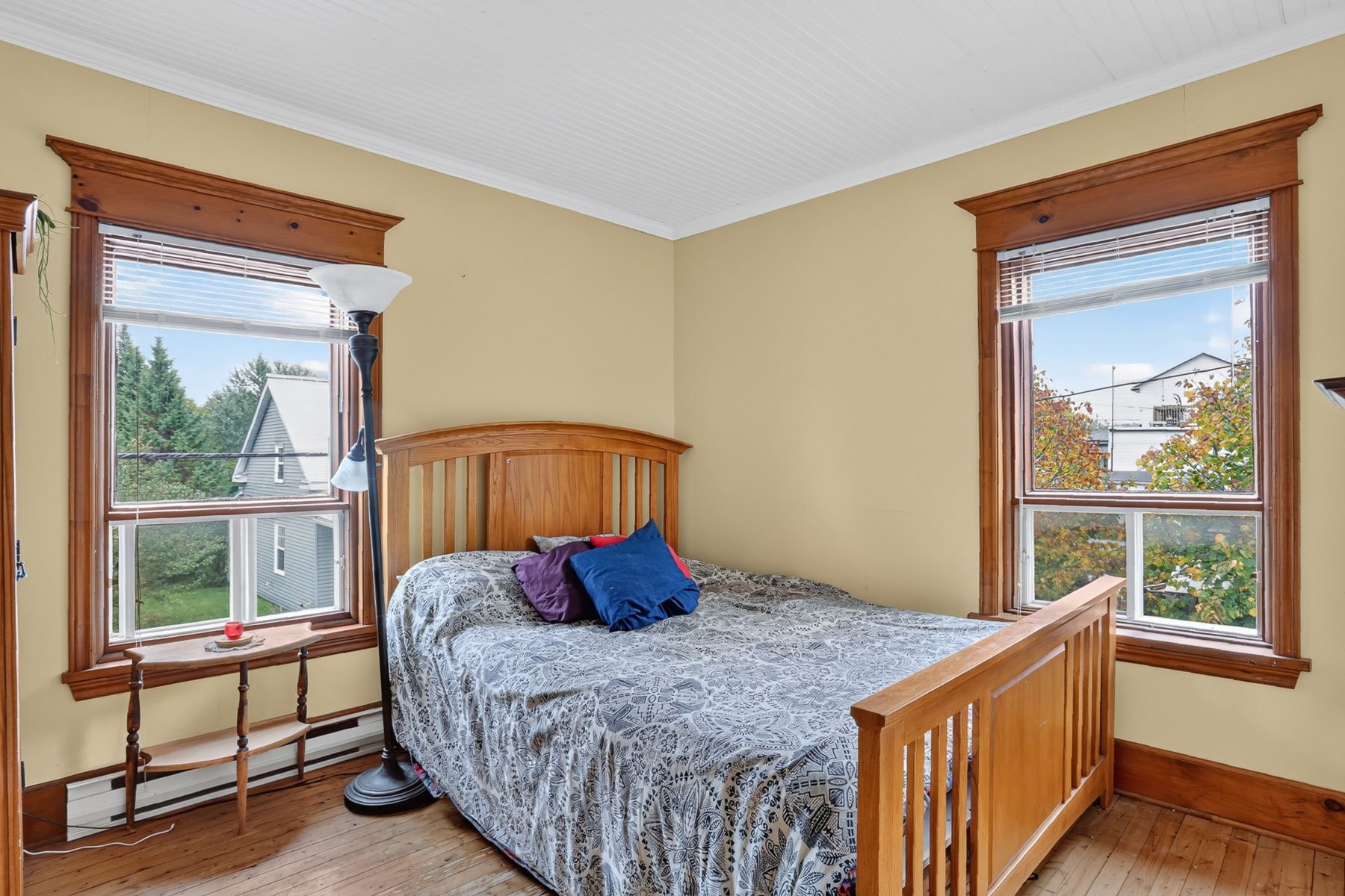 









5121

 - 5125


Ch. des Pionniers

,
Shawinigan,




QC
G9T3N5

