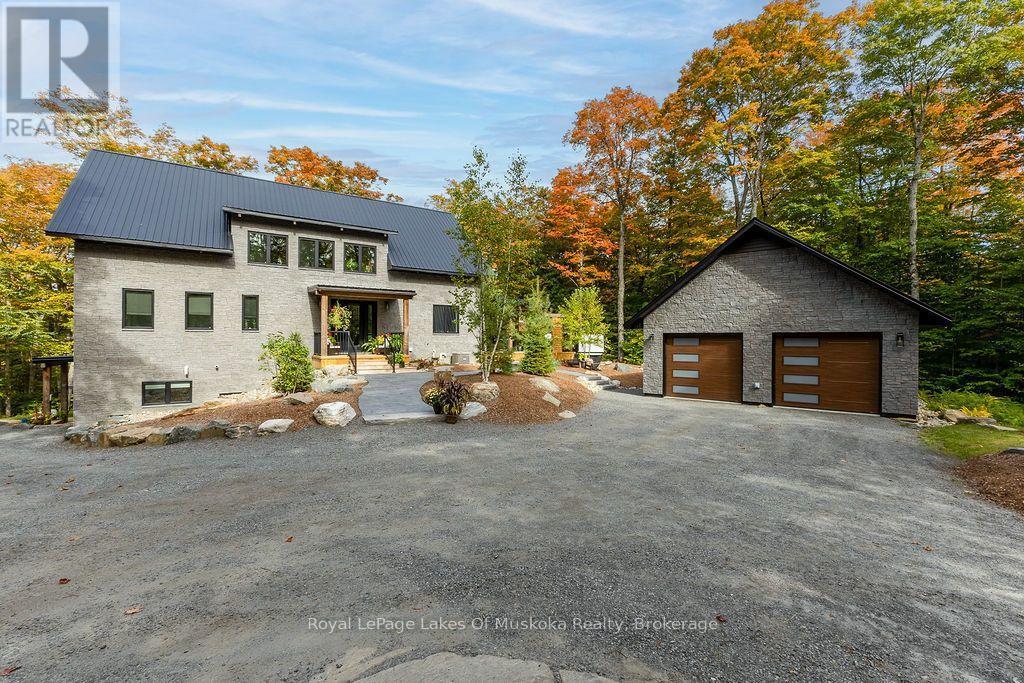 












LOT 18 - 113 GRYFFIN BLUFFS LANE

,
Huntsville (Brunel),




Ontario
P0B1M0

