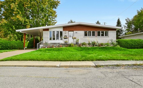 Façade