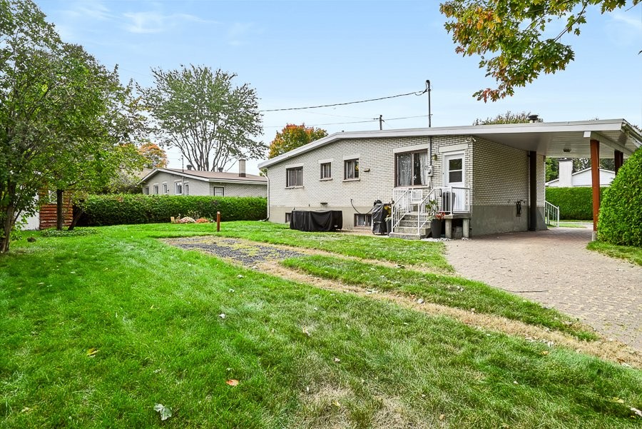 









843


Rue Charles-Guimond

,
Boucherville,




QC
J4B3Z4

