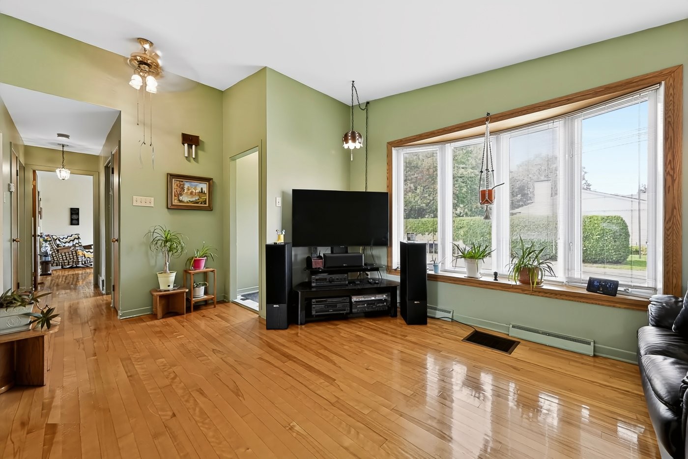 









843


Rue Charles-Guimond

,
Boucherville,




QC
J4B3Z4

