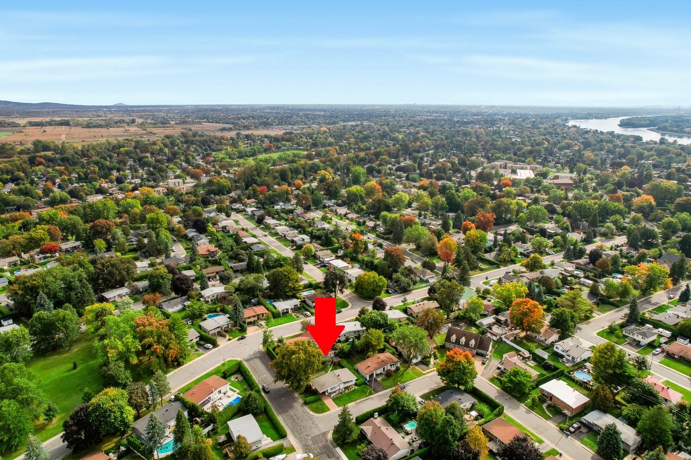 









843


Rue Charles-Guimond

,
Boucherville,




QC
J4B3Z4

