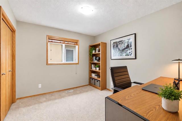









191


Kingfisher

CR,
Winnipeg,




MB
R3Y 0B9

