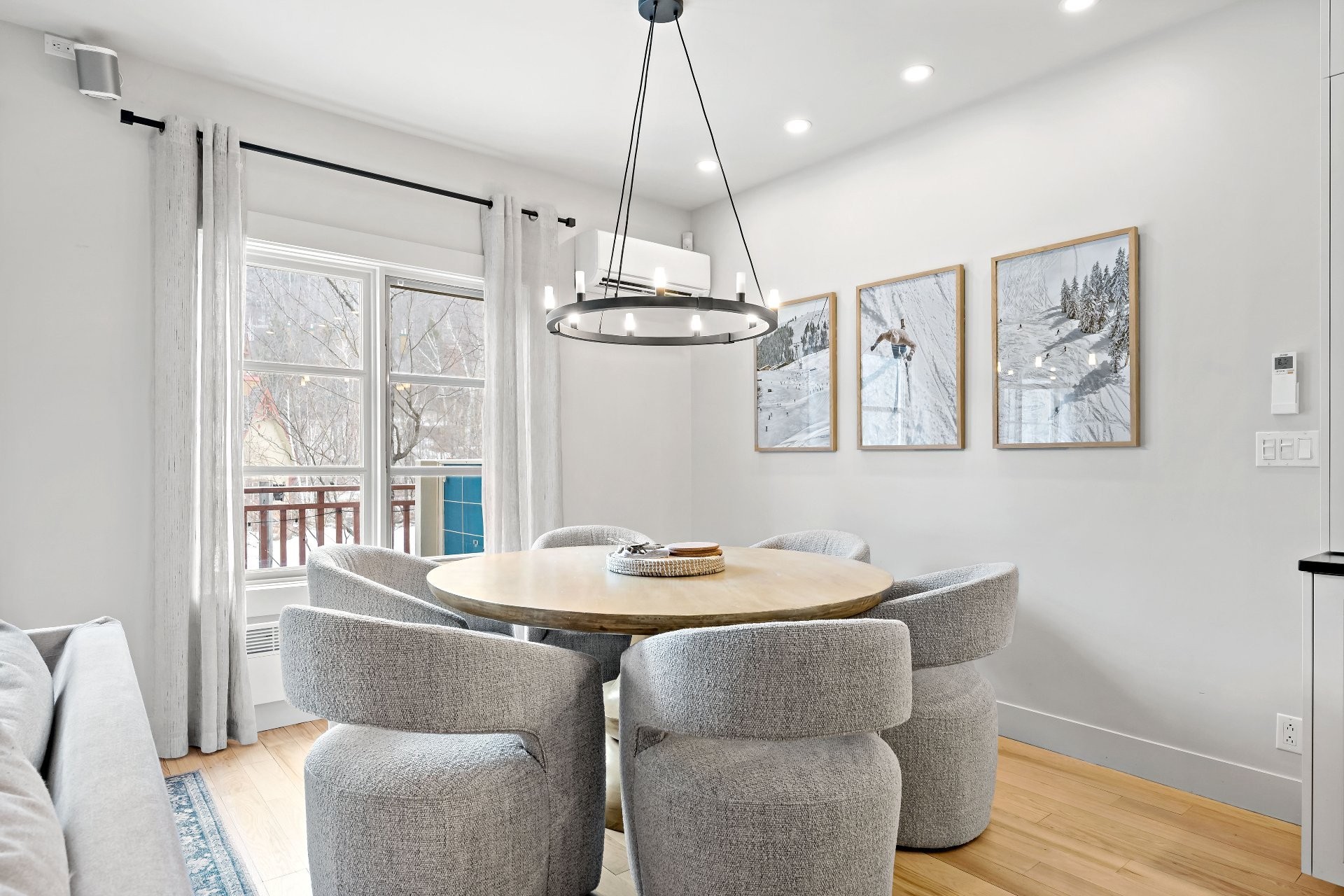 









218


Ch. de la Forêt

, 4,
Mont-Tremblant,




QC
J8E3K8

