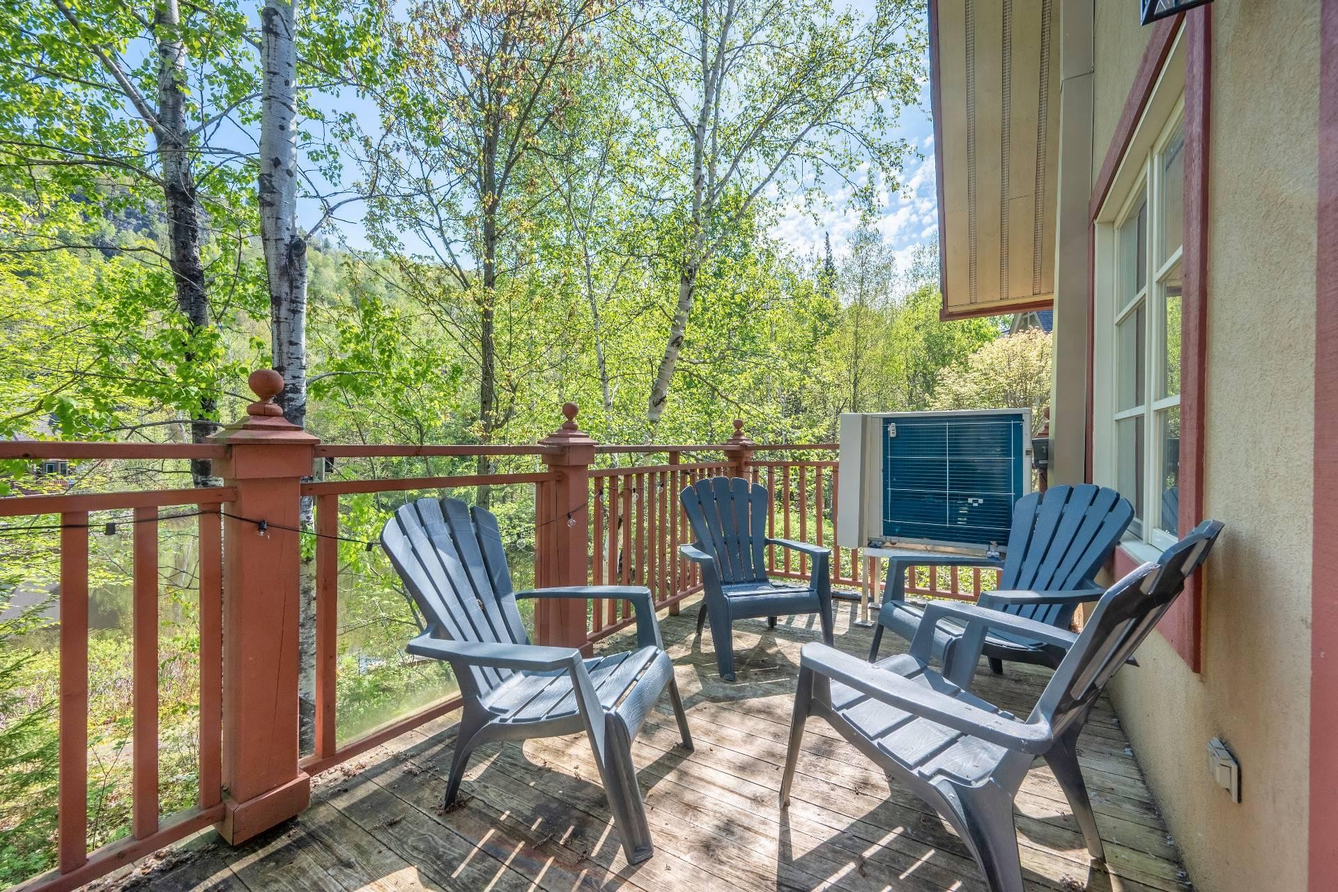 









218


Ch. de la Forêt

, 4,
Mont-Tremblant,




QC
J8E3K8

