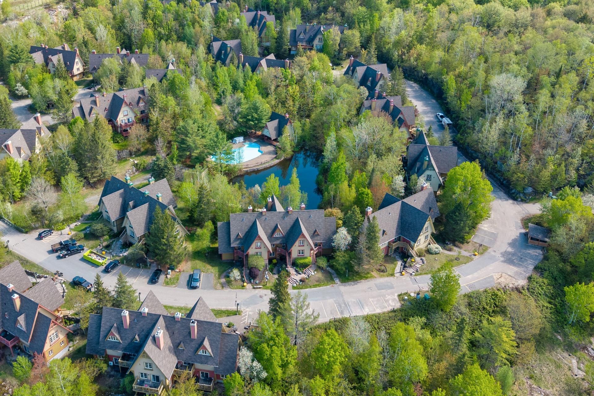 









218


Ch. de la Forêt

, 4,
Mont-Tremblant,




QC
J8E3K8

