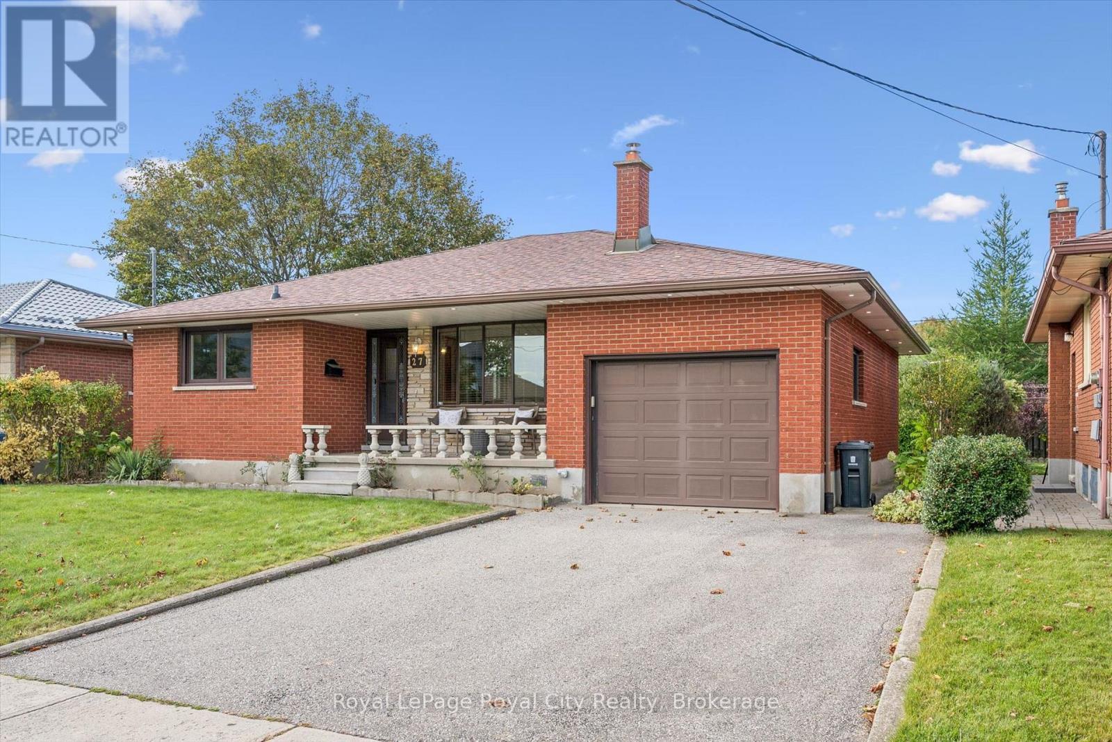 












27 PALERMO CRESCENT

,
Guelph (Grange Road),




Ontario
N1E2J8

