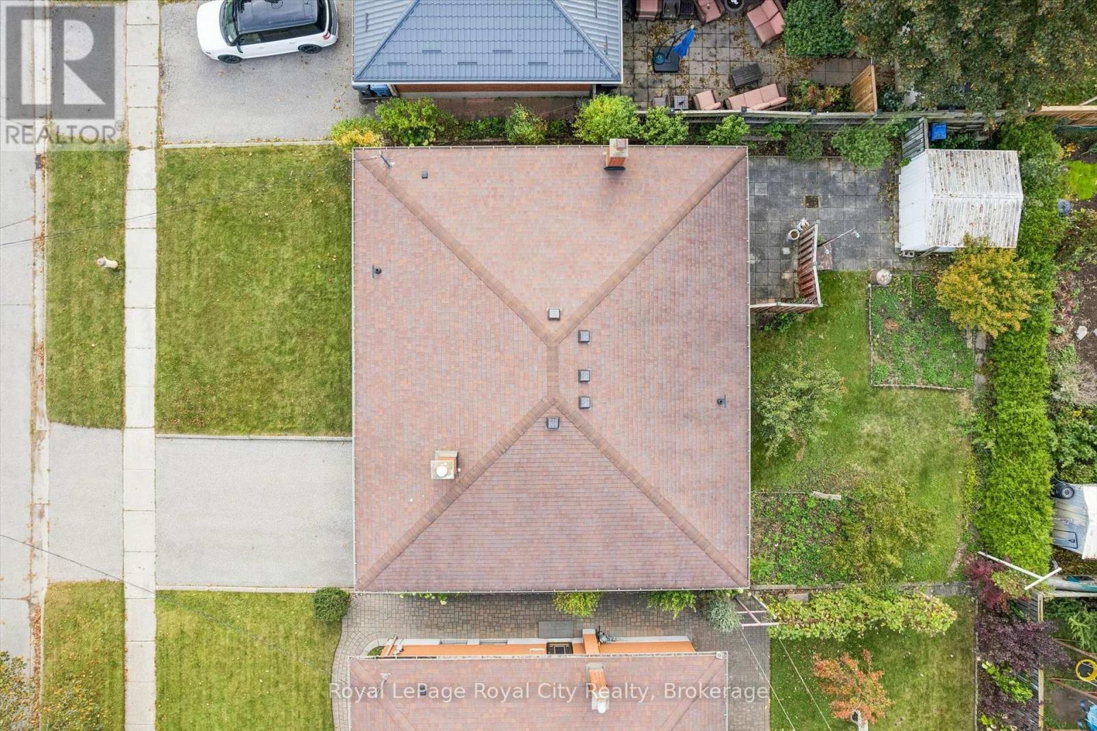 












27 PALERMO CRESCENT

,
Guelph (Grange Road),




Ontario
N1E2J8

