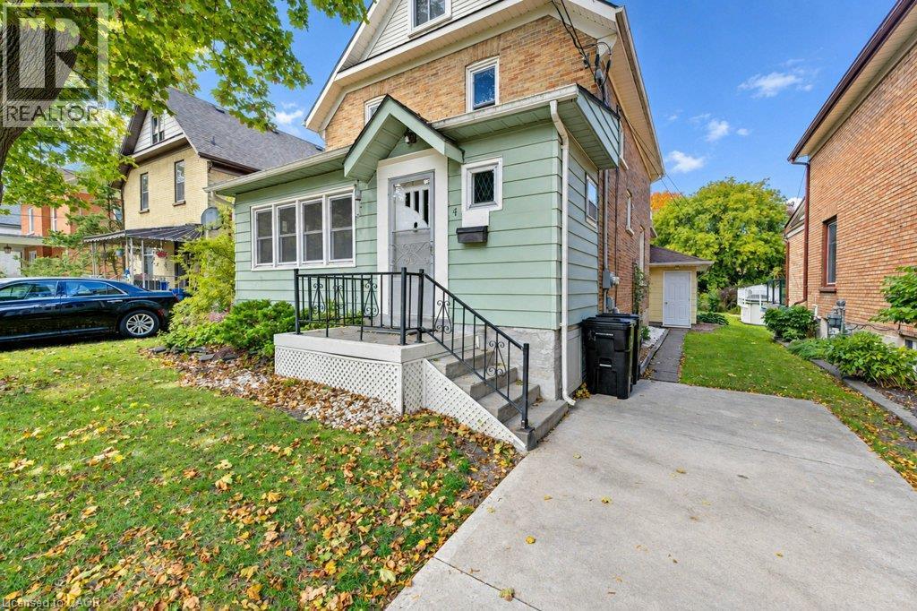 












4 JAMES Street

,
Elmira,




Ontario
N3B1L5

