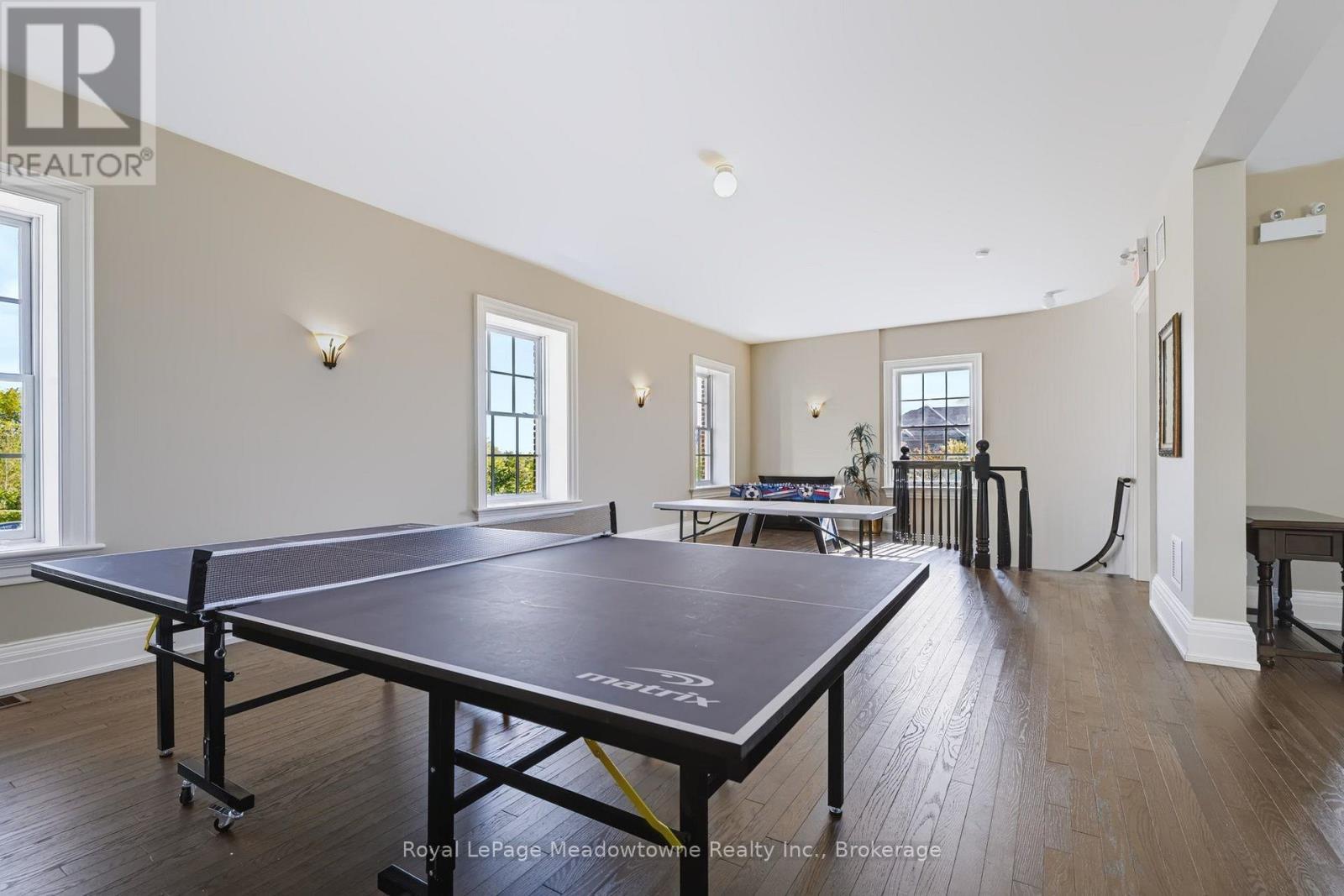 












301 - 33 WHITMER STREET

,
Milton (SC Scott),




Ontario
L9T8P9

