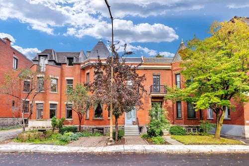 Featured Listing Photo 