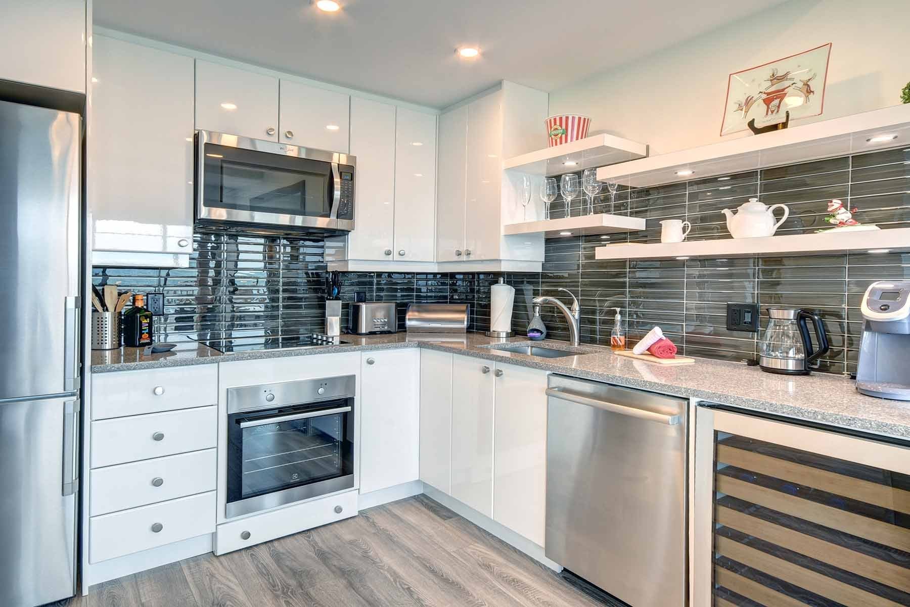 









170


Ch. au Pied-de-la-Montagne

, 7,
Mont-Tremblant,




QC
J8E3M2

