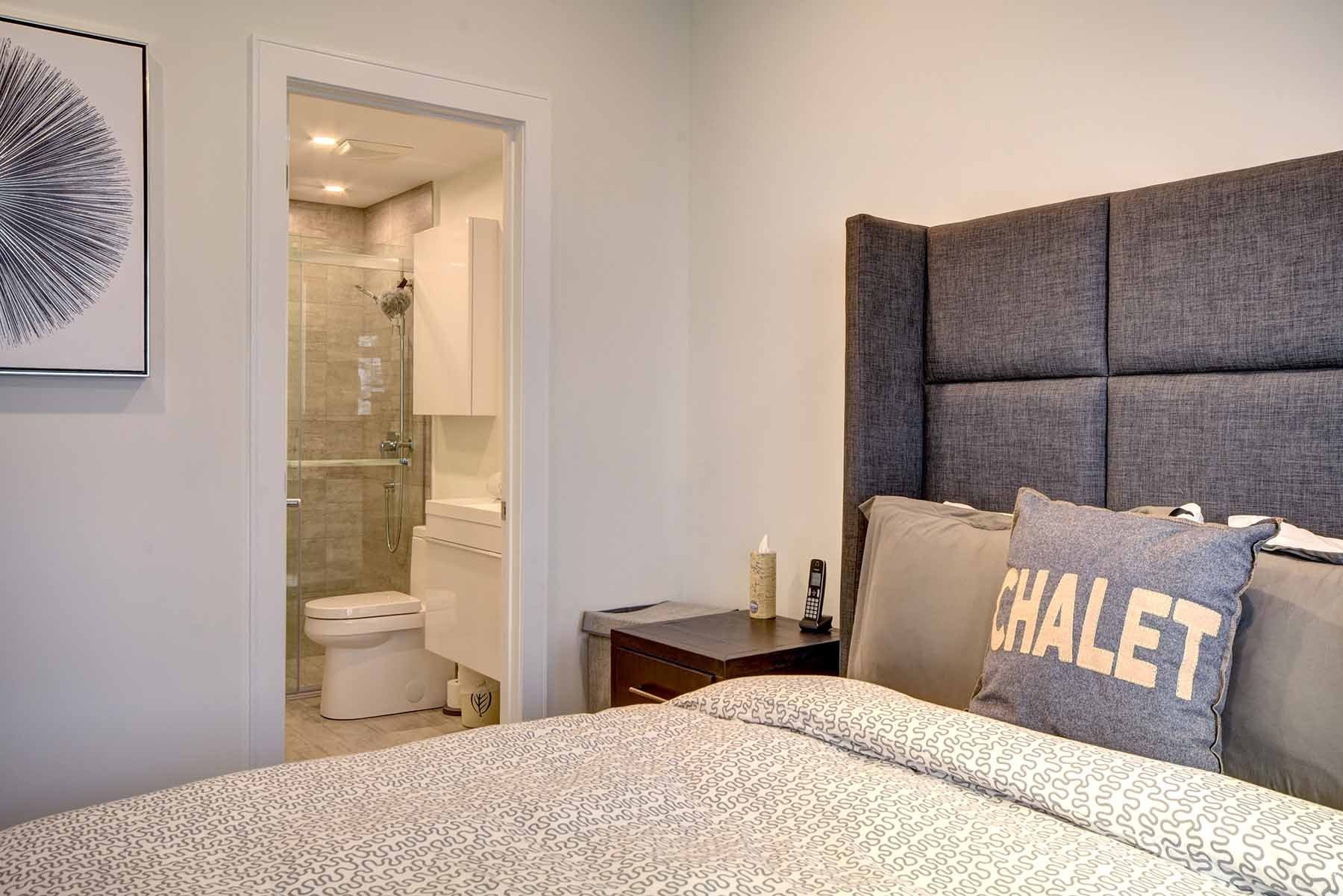 









170


Ch. au Pied-de-la-Montagne

, 7,
Mont-Tremblant,




QC
J8E3M2

