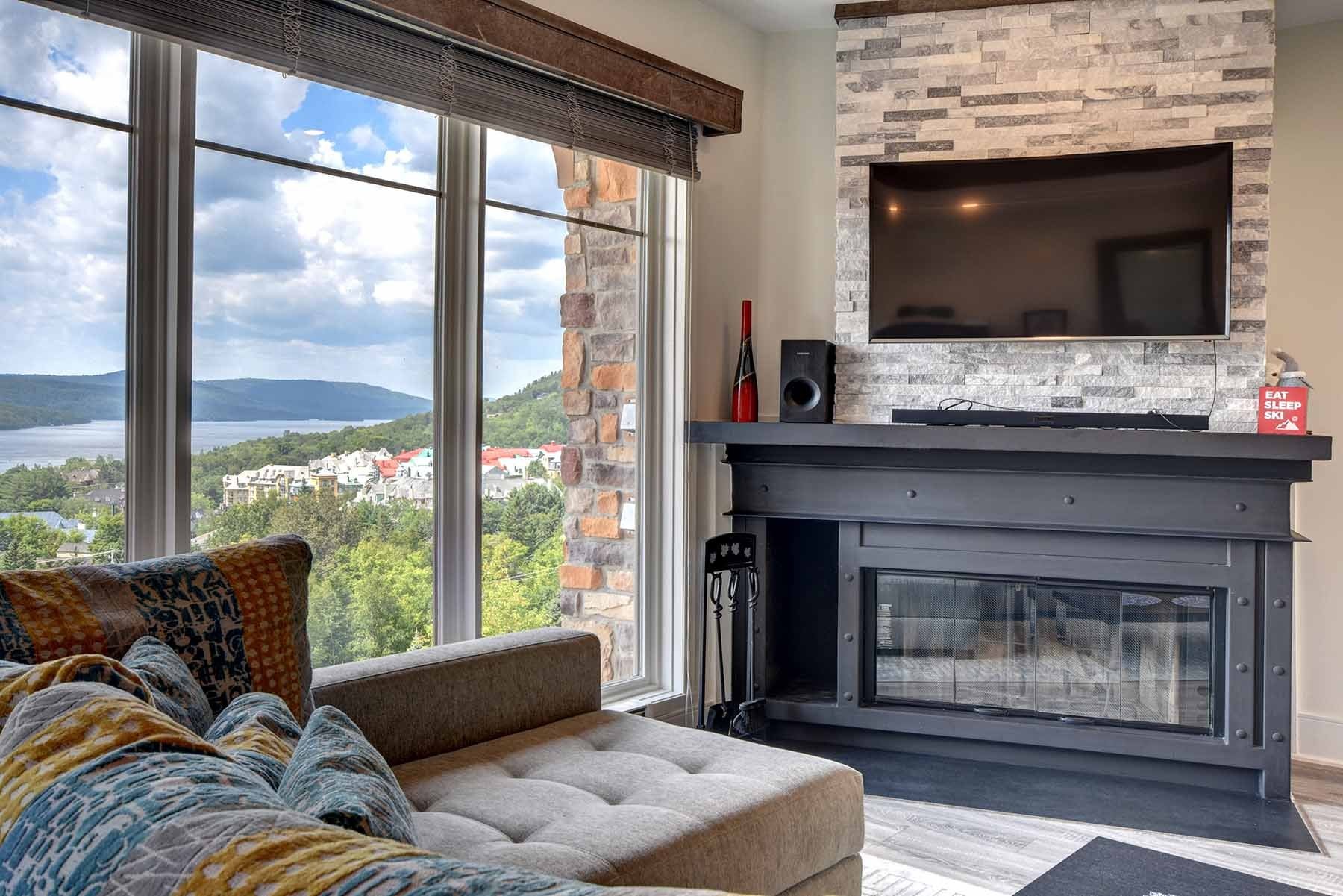









170


Ch. au Pied-de-la-Montagne

, 7,
Mont-Tremblant,




QC
J8E3M2

